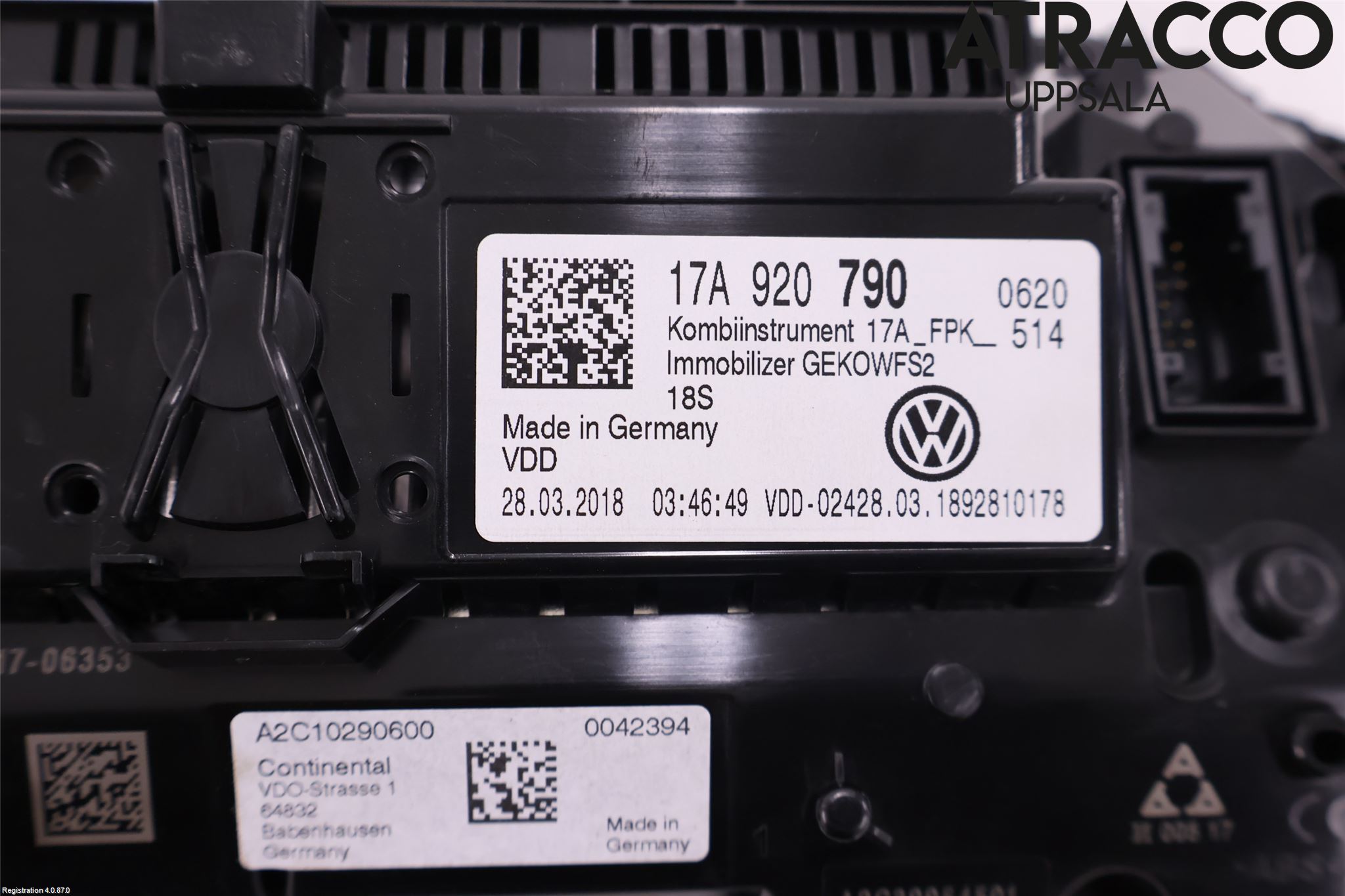 Volkswagen VW T-ROC 18- Instrument Hast