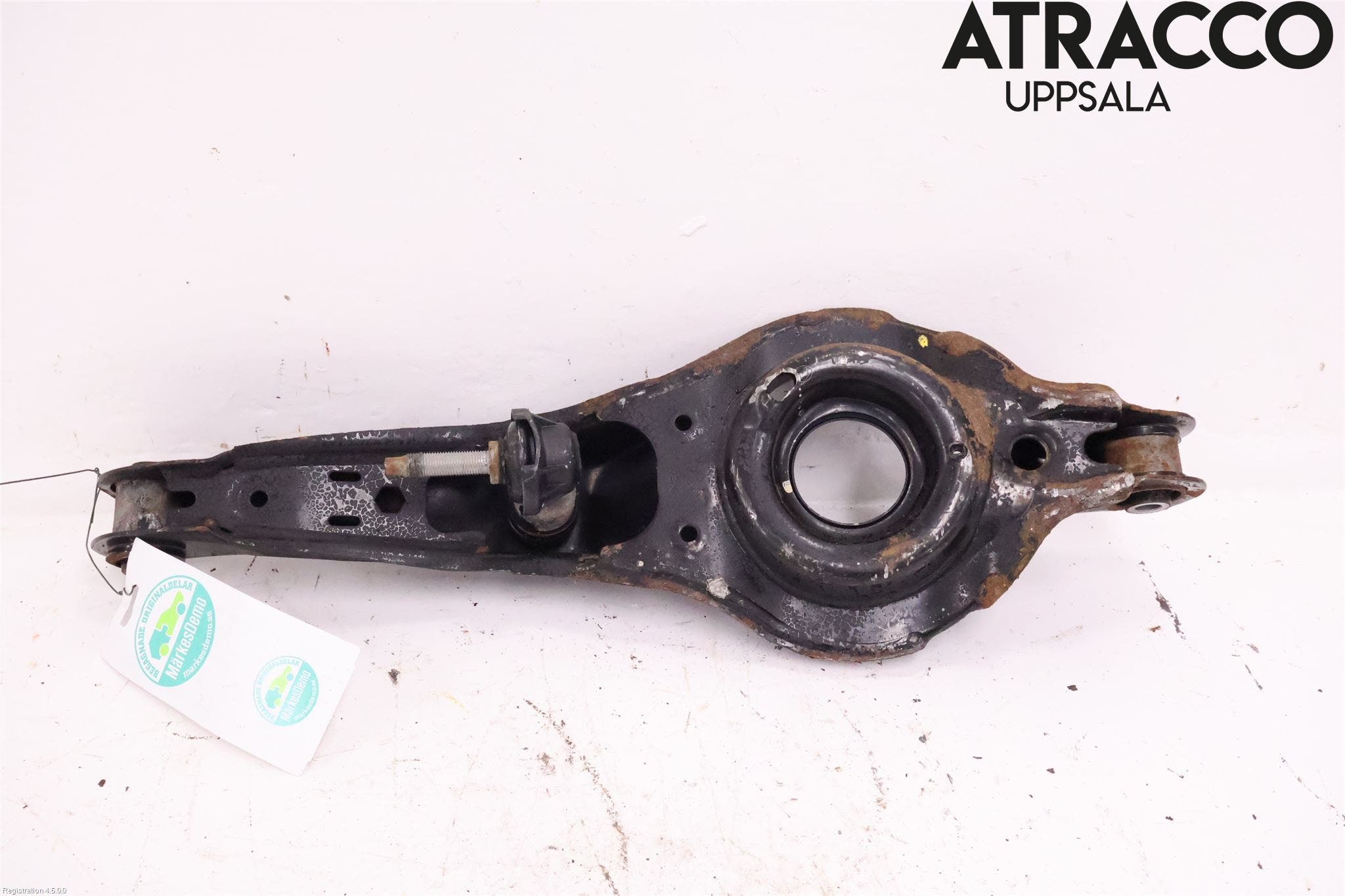 Volvo V40 12-19 Bärarm Bak Vänster