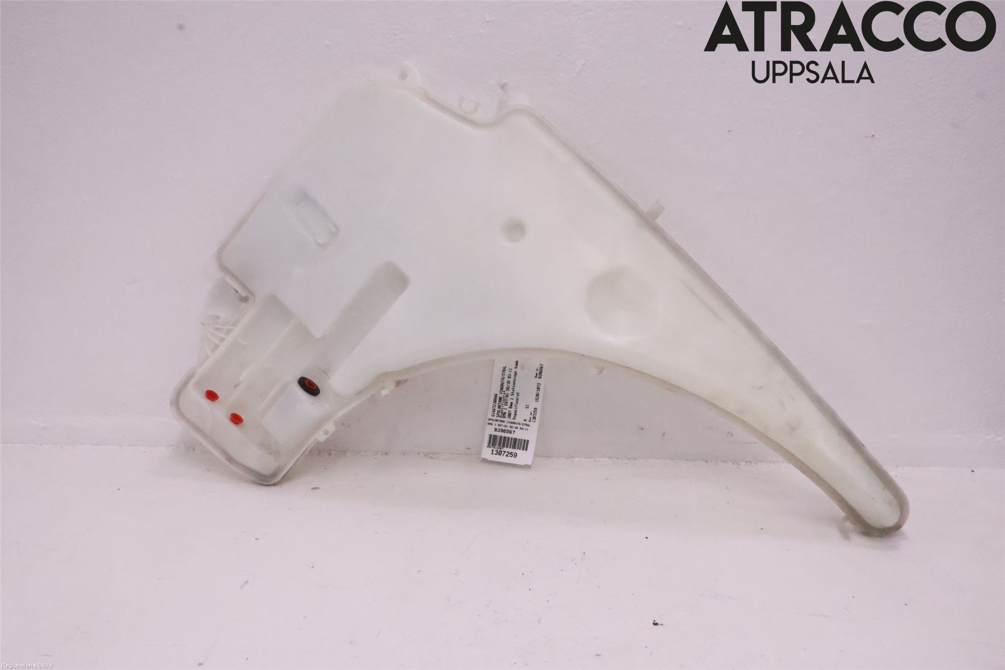 BMW 1 E87/81 5D/3D 03-11 Spolartank Vindruta-Strål