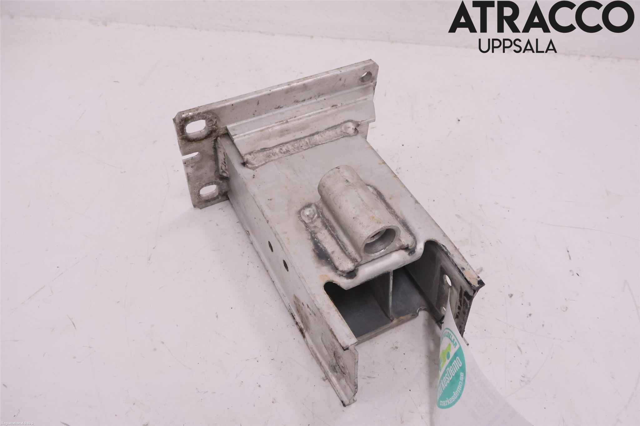 Audi A4/S4 08-11 Stötfångarbärjärn Fram