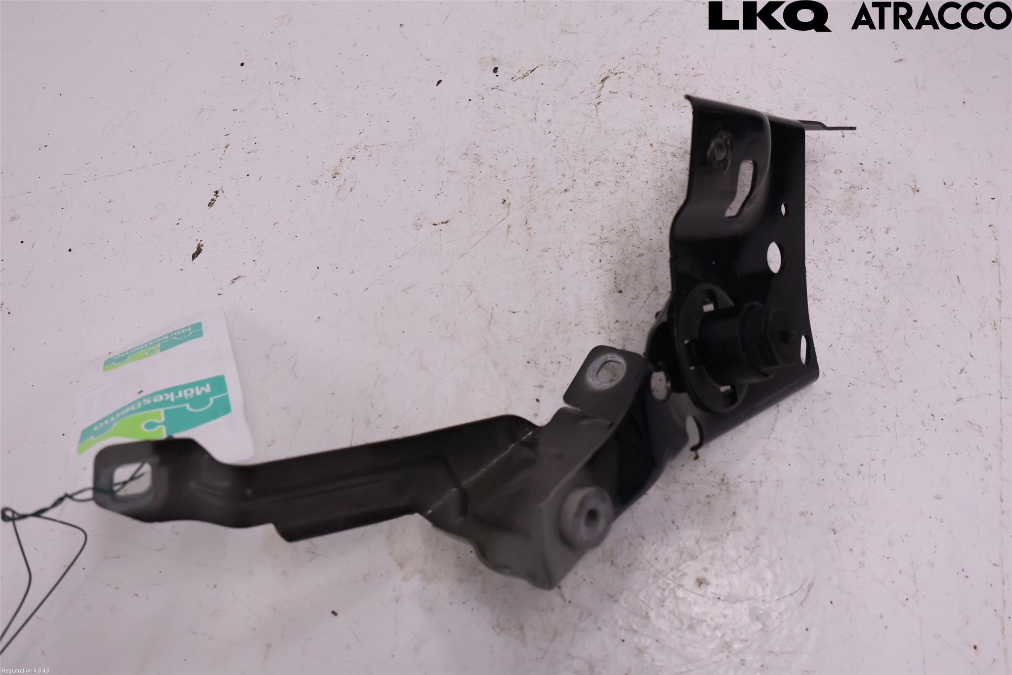 BMW 2 G42 22- Skärmfäste Fram Vä