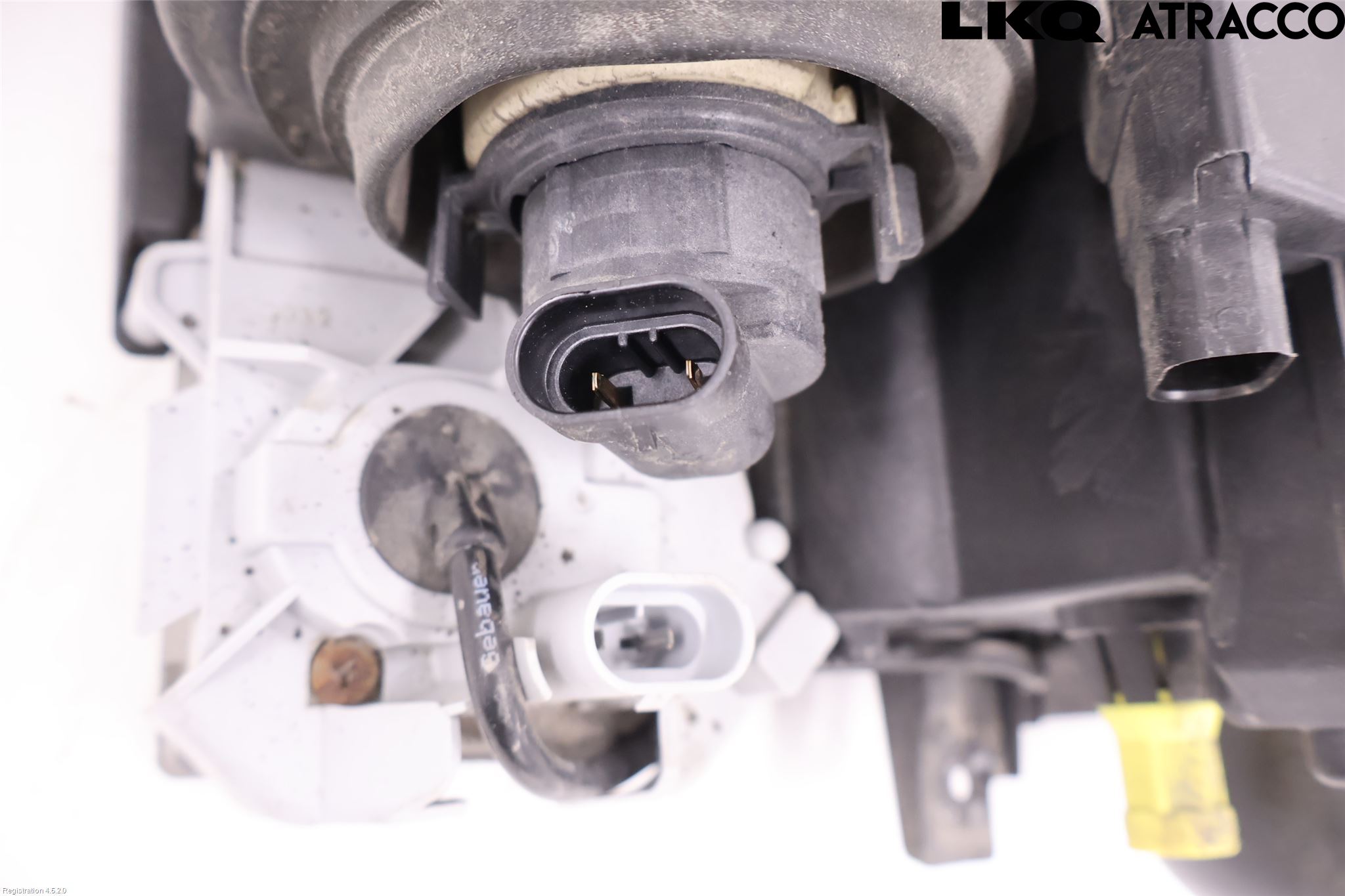 BMW 3 E46      98-05 Strålkastare Höger