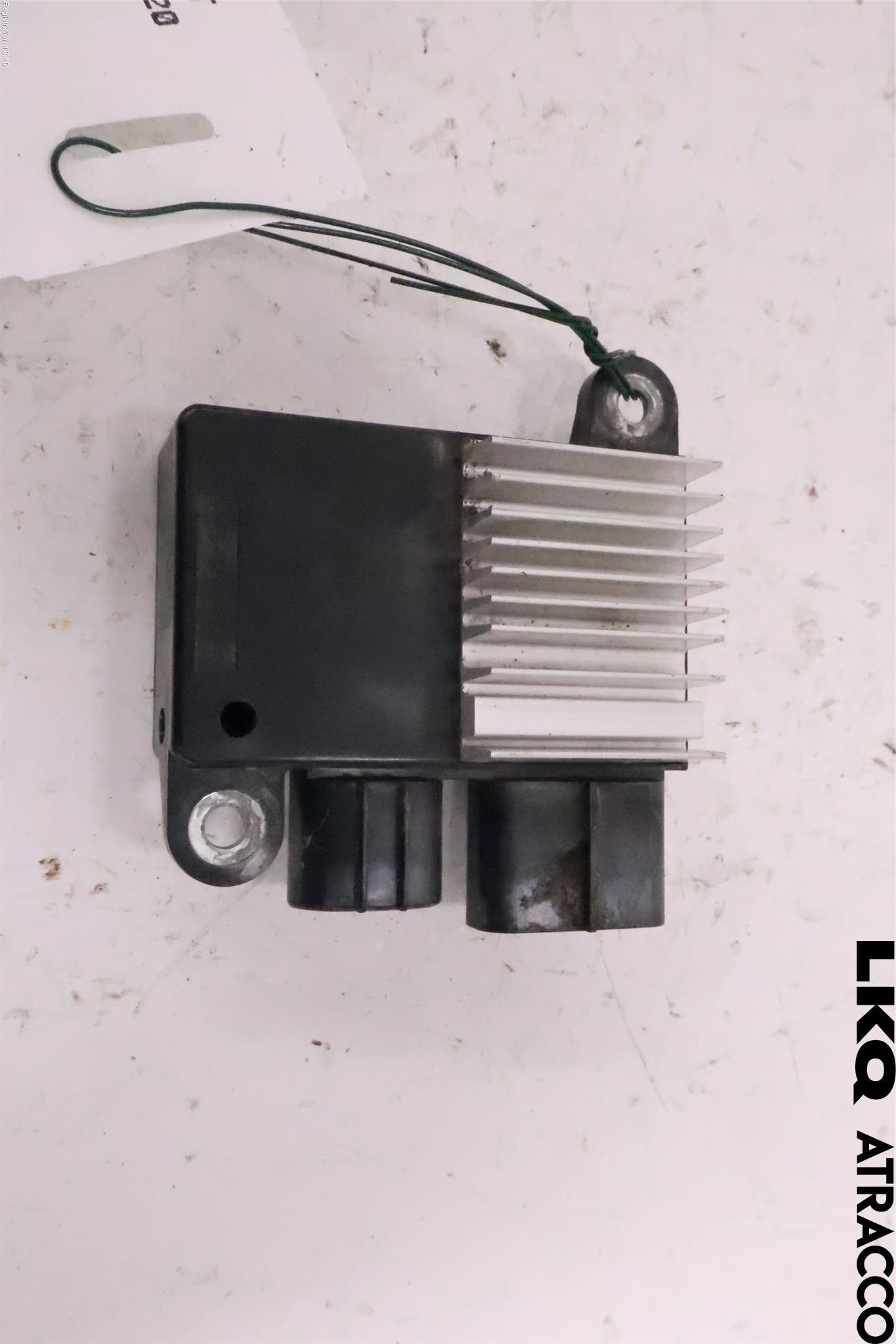 Toyota YARIS XP130 15-20 Relä Kylfläkt