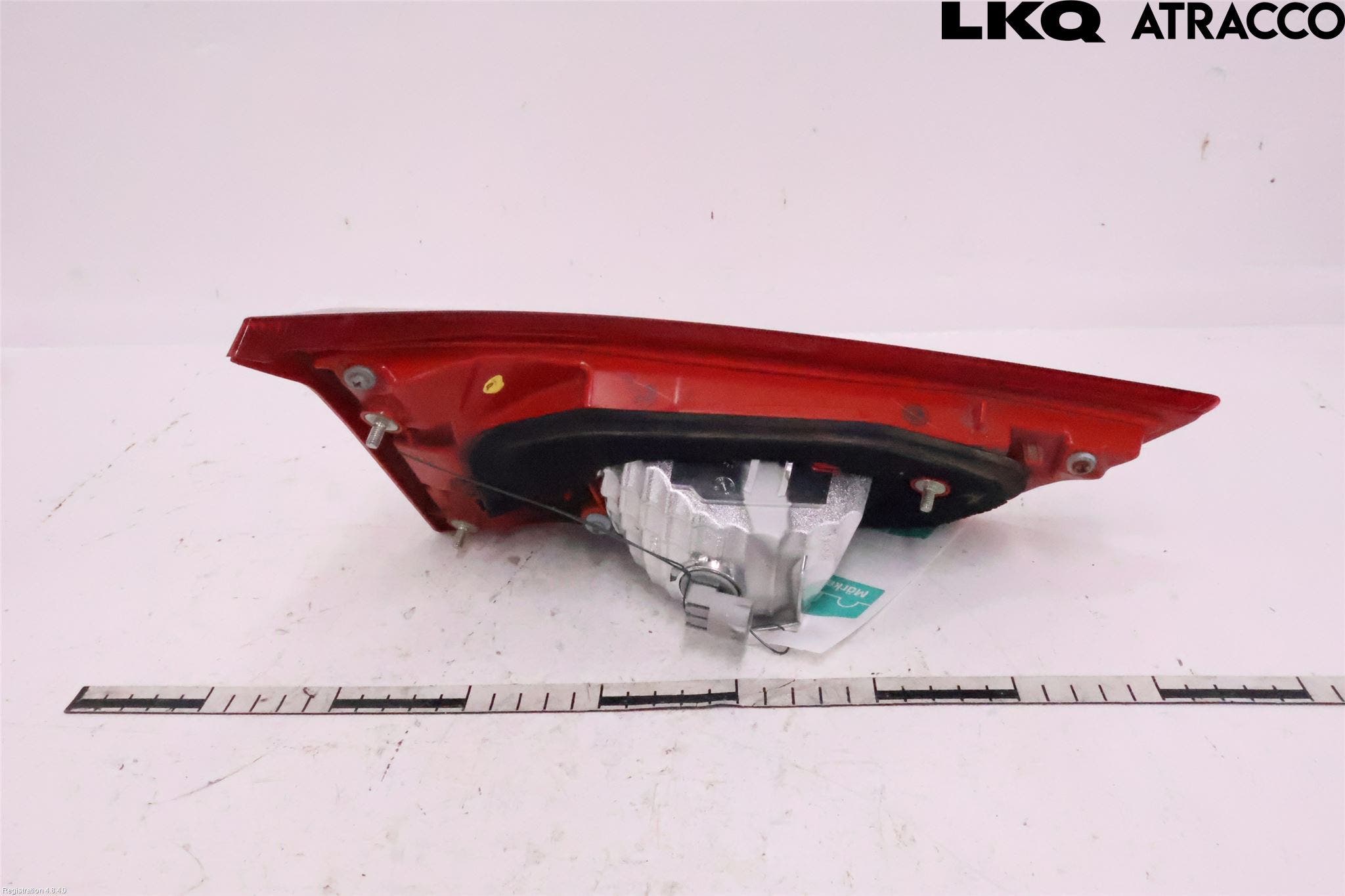 Toyota AURIS 13-19 Bakljus Lucka Hö