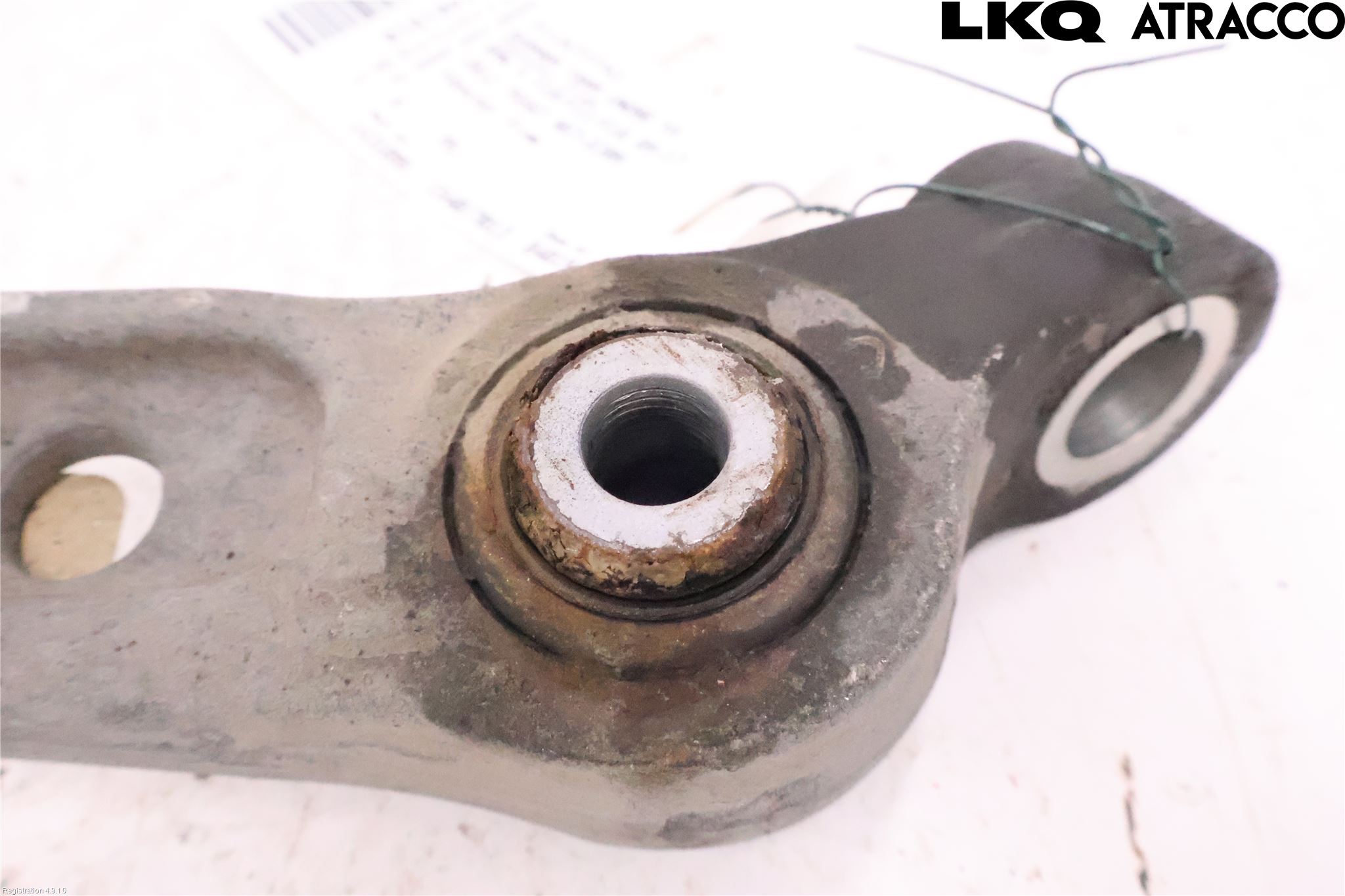 BMW 5 F10/F11/F18 09-17 Bärarm Fram Undre Vä