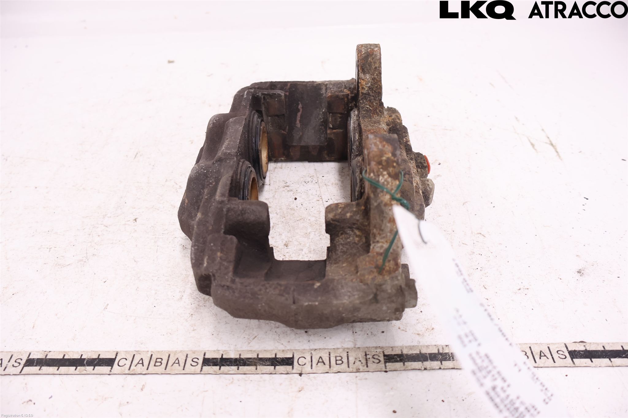 Toyota HILUX 16- Bromsok Fram Höger