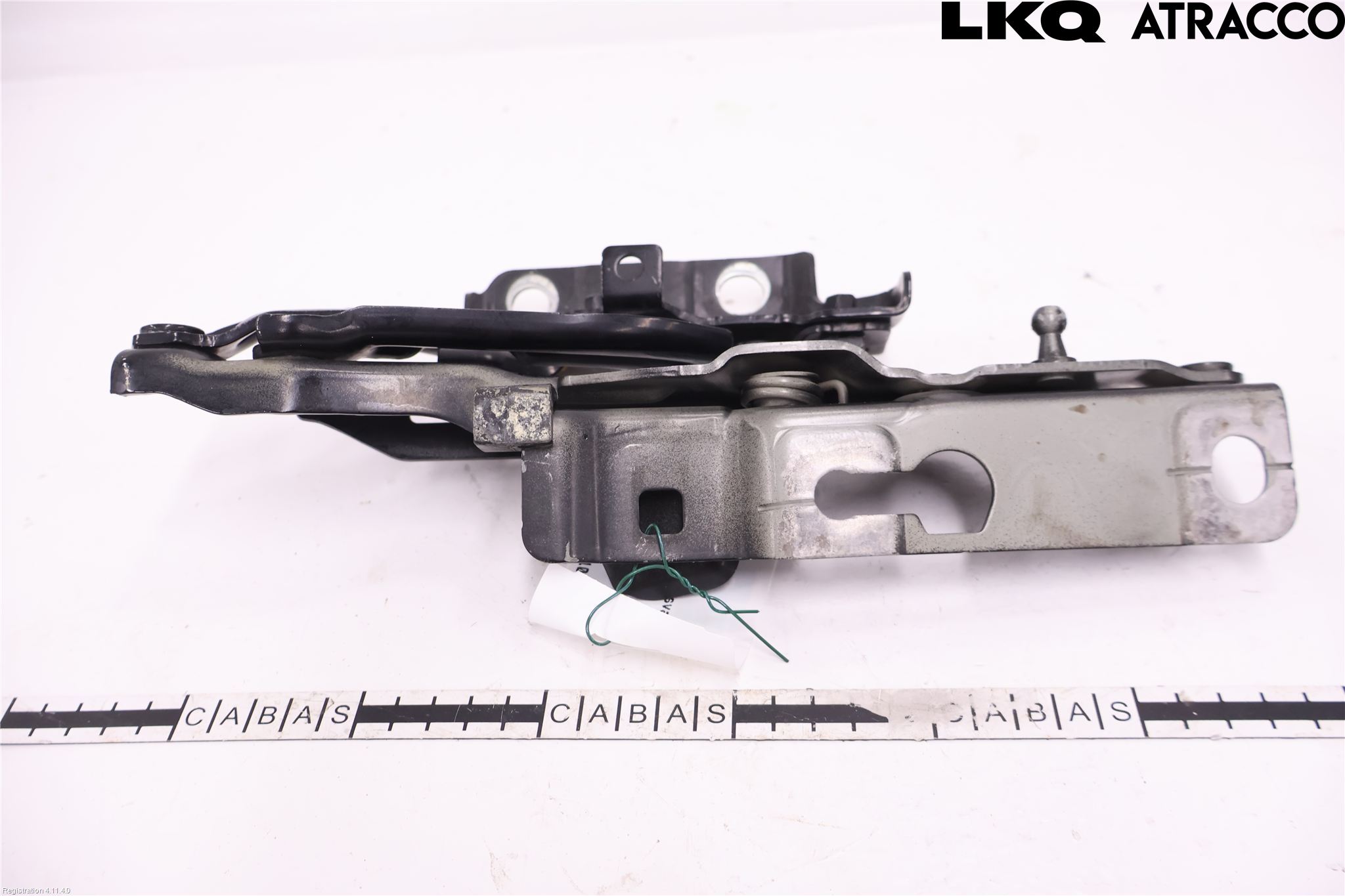 Volvo V90 17->> Huvgångjärn