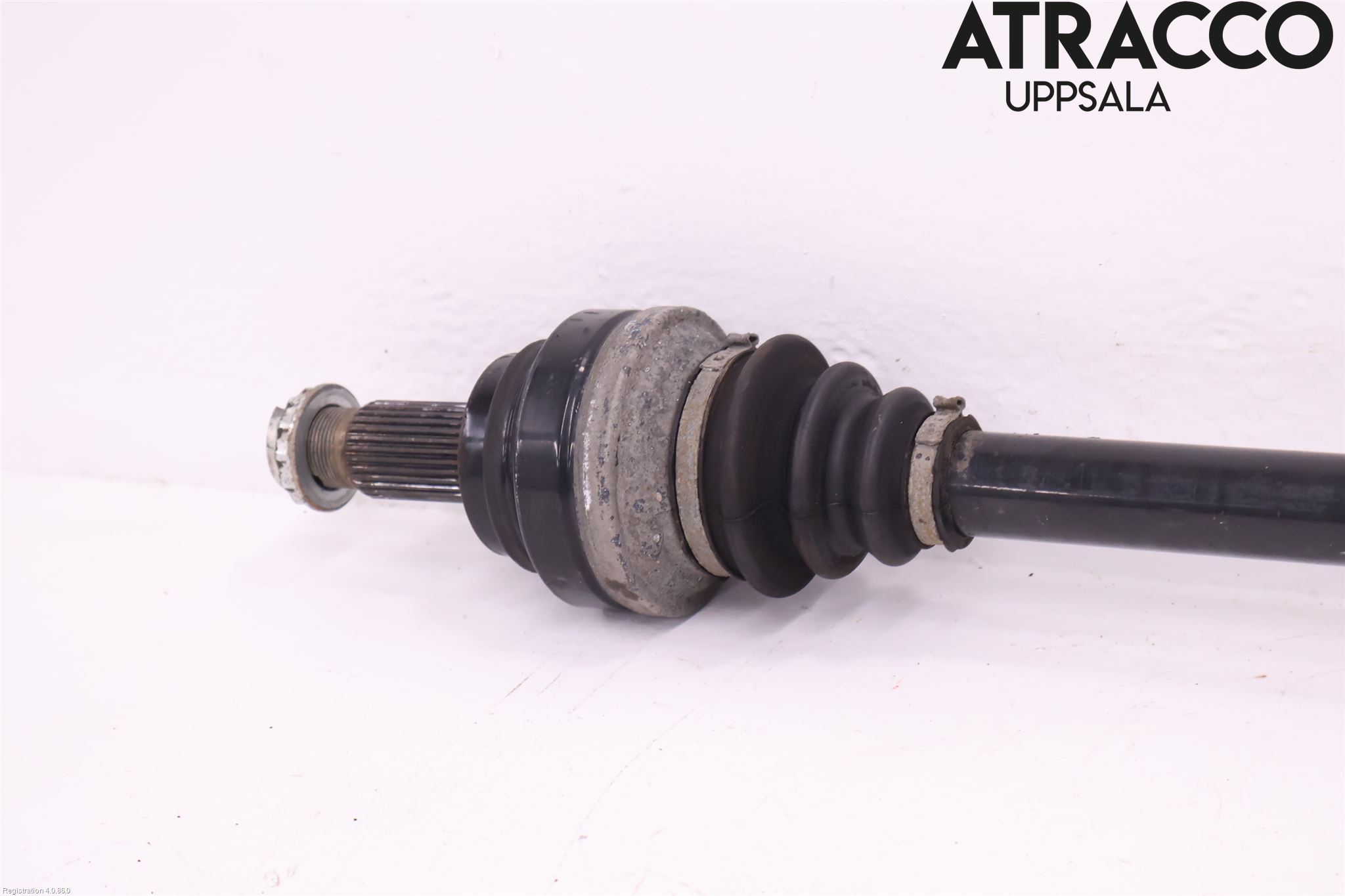 BMW 5 F10/F11/F18 09-17 Drivaxel Bak Höger