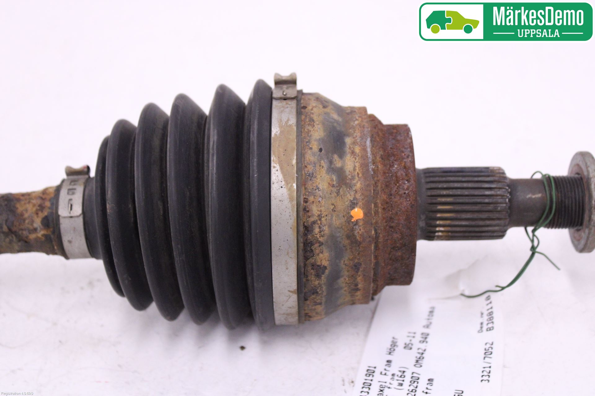 Mercedes-Benz MB ML (W164) 05-11 Drivaxel Fram Höger