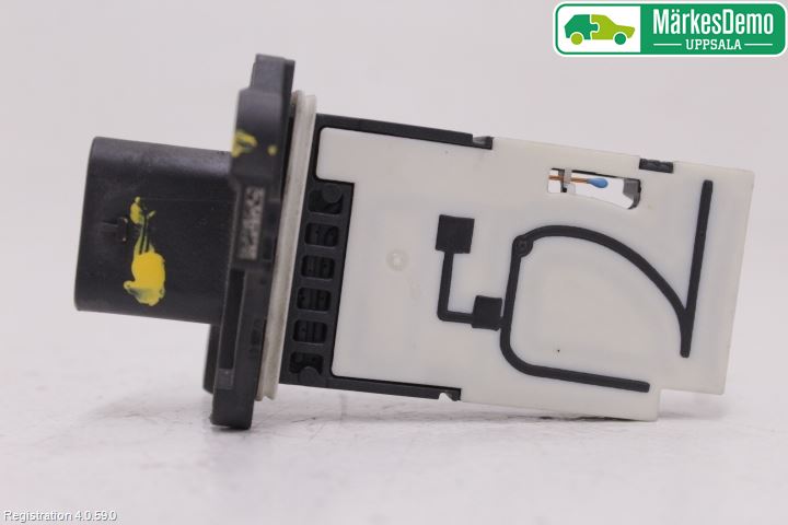 BMW 3 F30/F31/F80 12-19 Injluftmassamätare