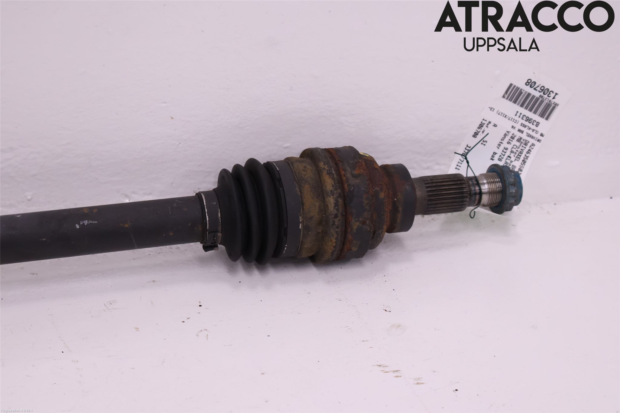 Mercedes-Benz MB CLA-KLASS (C117/X117) 13-19 Drivaxel Bak Vänster
