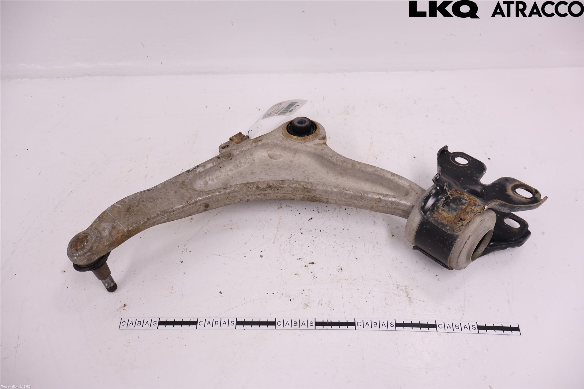 Volvo V60 11-13 Bärarm Fram Undre Hö