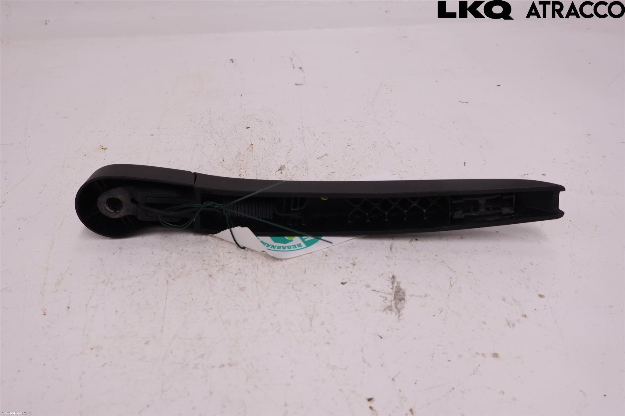 BMW 3 G20/G21/G80/G81 19- Torkararm-Bakruta