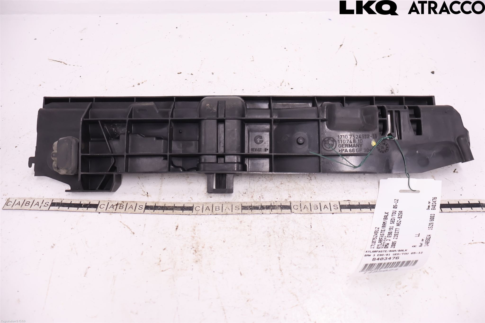 BMW 3 E90/91 SED/TOU 05-12 Kylarfäste-Ram-Balk