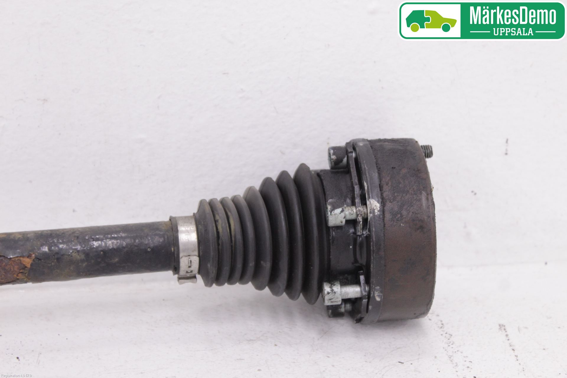Audi TT 99-06 Drivaxel Bak Vänster