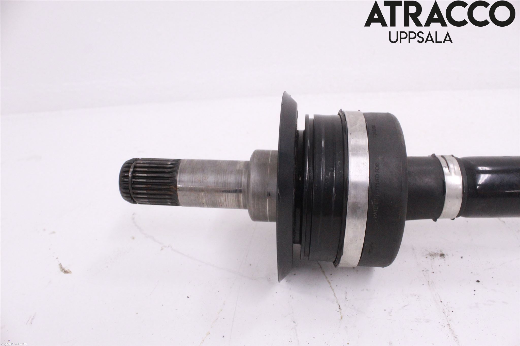 BMW 5 G30/G31/F90 17-23 Drivaxel Bak Höger