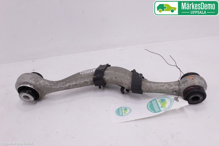 BMW 5 G30/G31/F90 17-23 Bärarm Bak Övre Höger