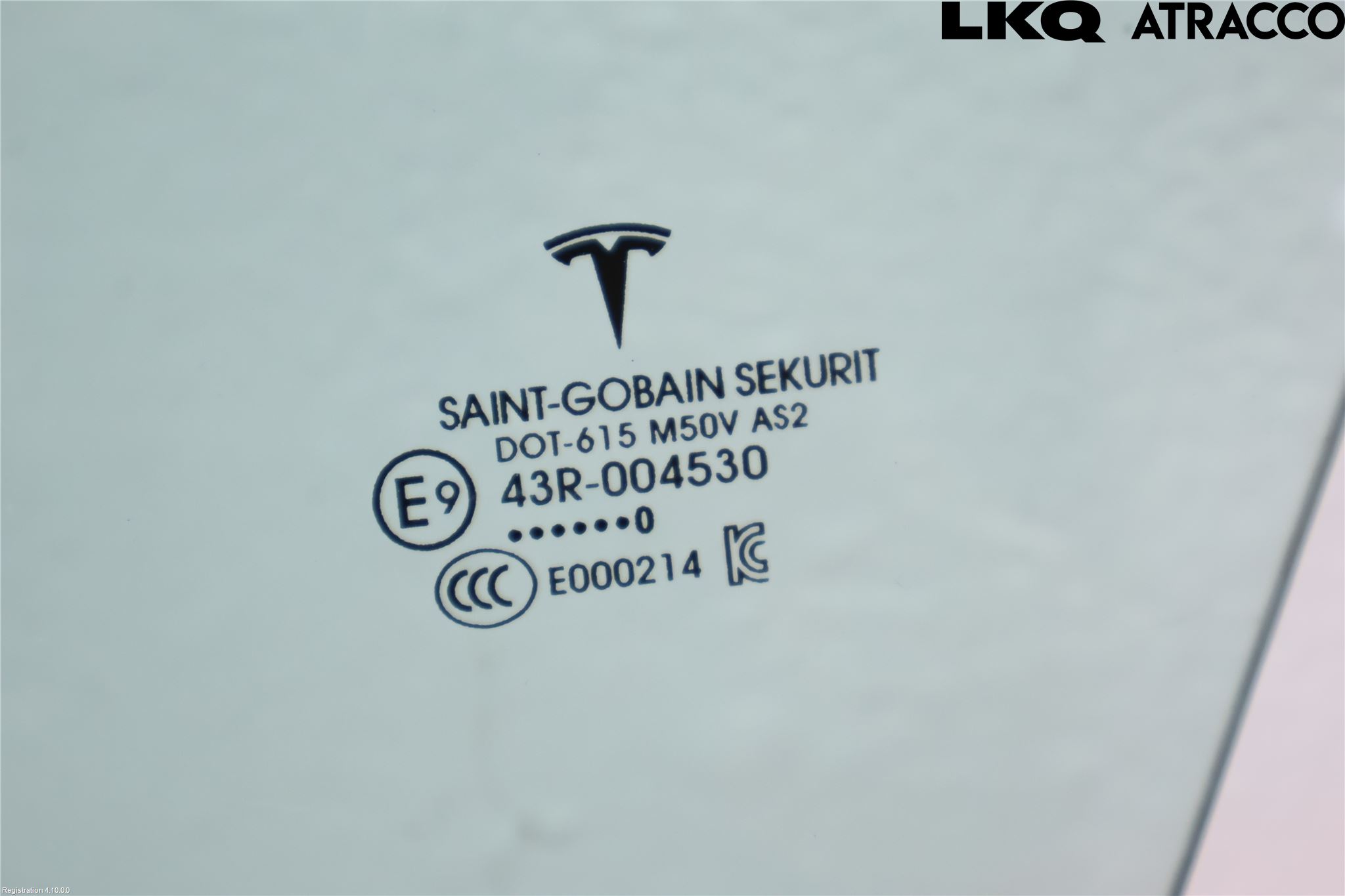 Tesla MODEL 3 17- Dörruta Fram Vänster