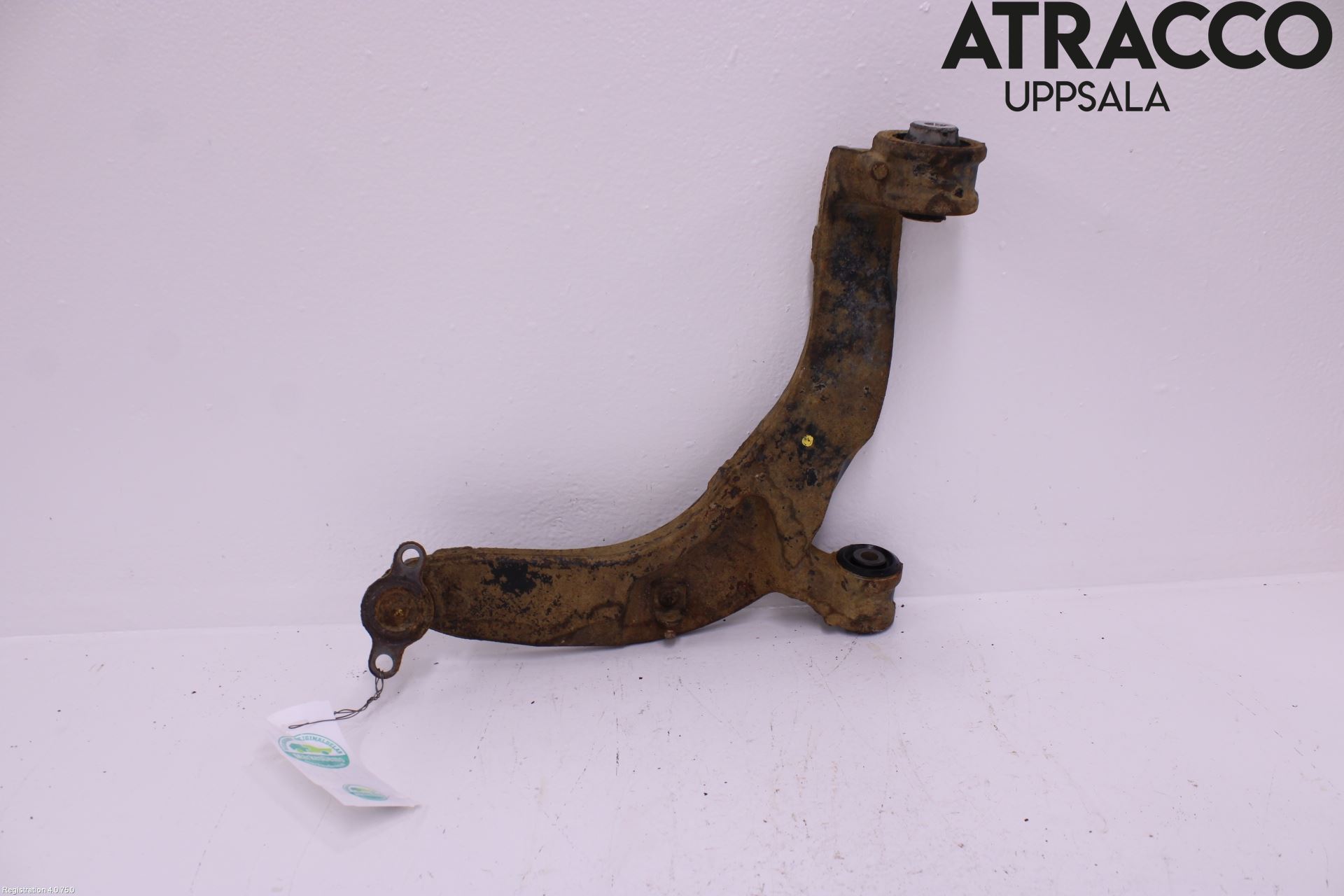 Volkswagen VW TRANSP/CARAVELLE (T5) 04-15 Bärarm Fram Undre Hö