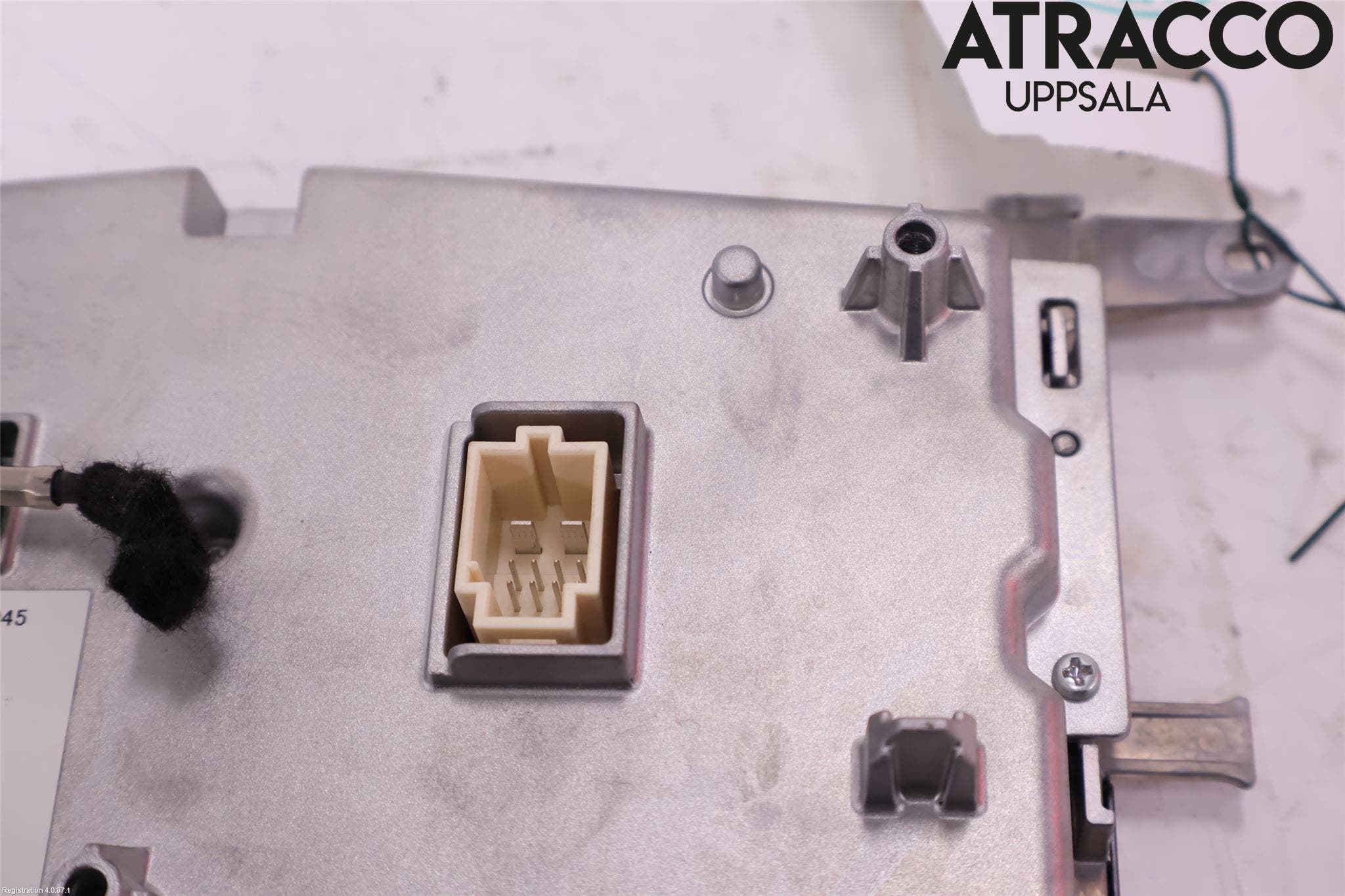 Mercedes-Benz MB E-KLASS (W213) 16-23 Bildskärm