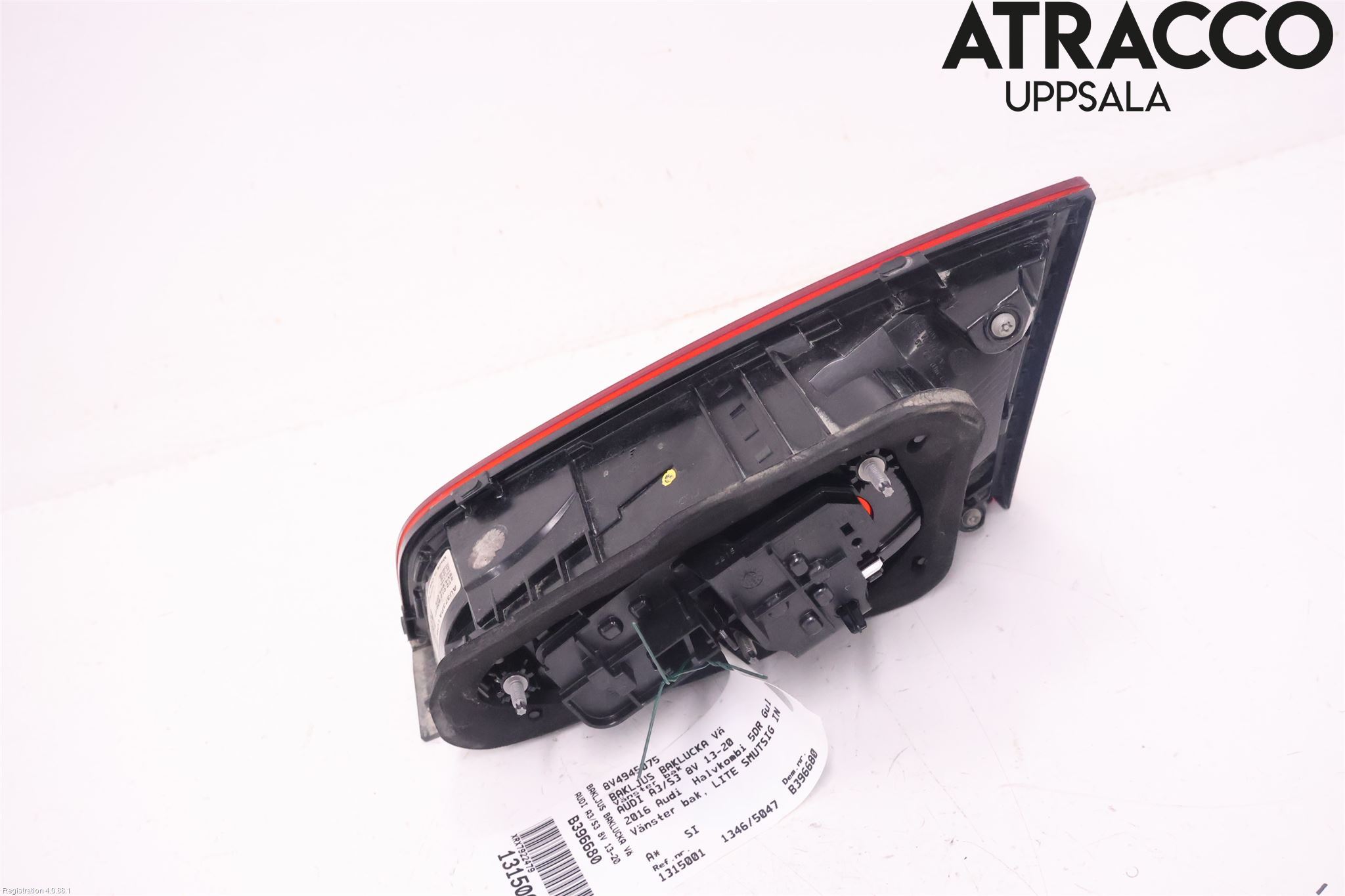 Audi A3/S3 8V 13-20 Bakljus Lucka Vä