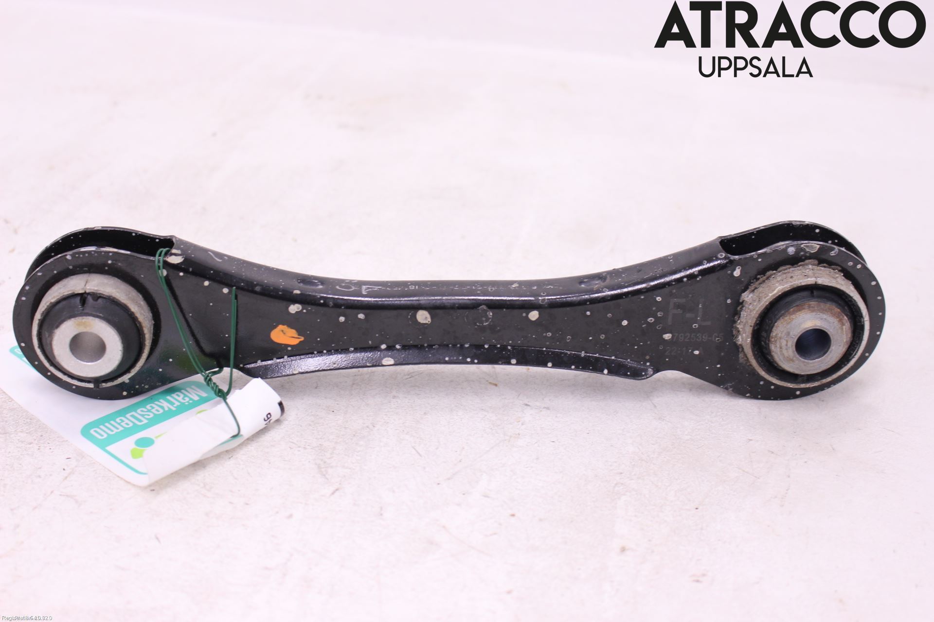 BMW 3 F30/F31/F80 12-19 Bärarm Bak Övre Vänster