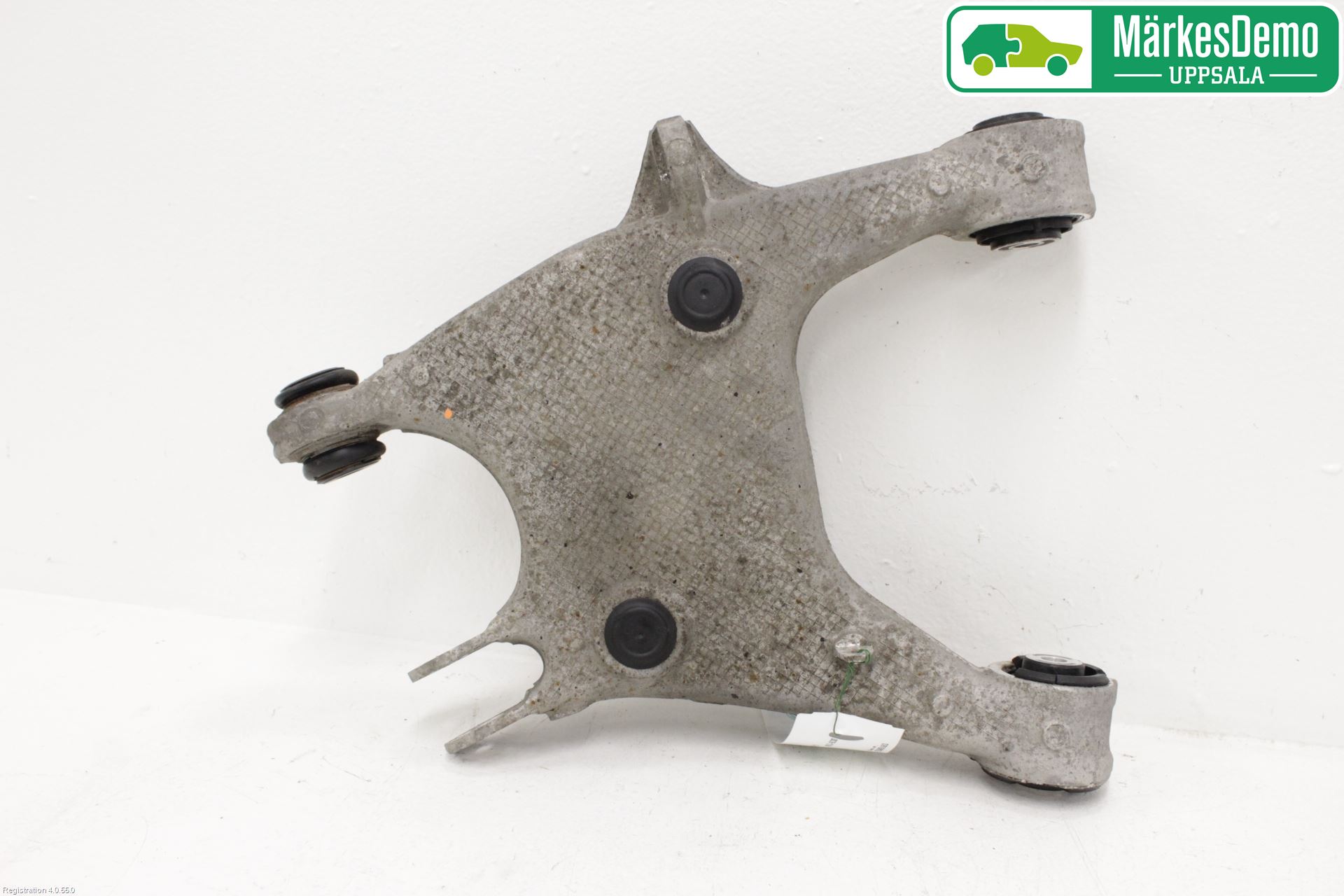 BMW 5 F10/F11/F18 09-17 Bärarm Bak Höger