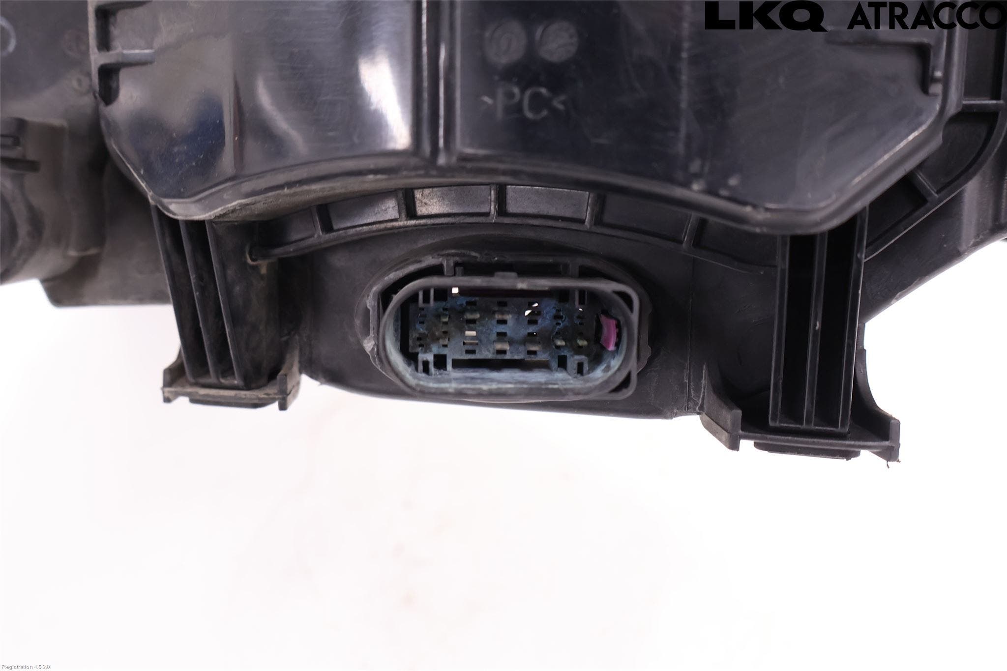 Ford MONDEO 07-15 Strålkastare Höger