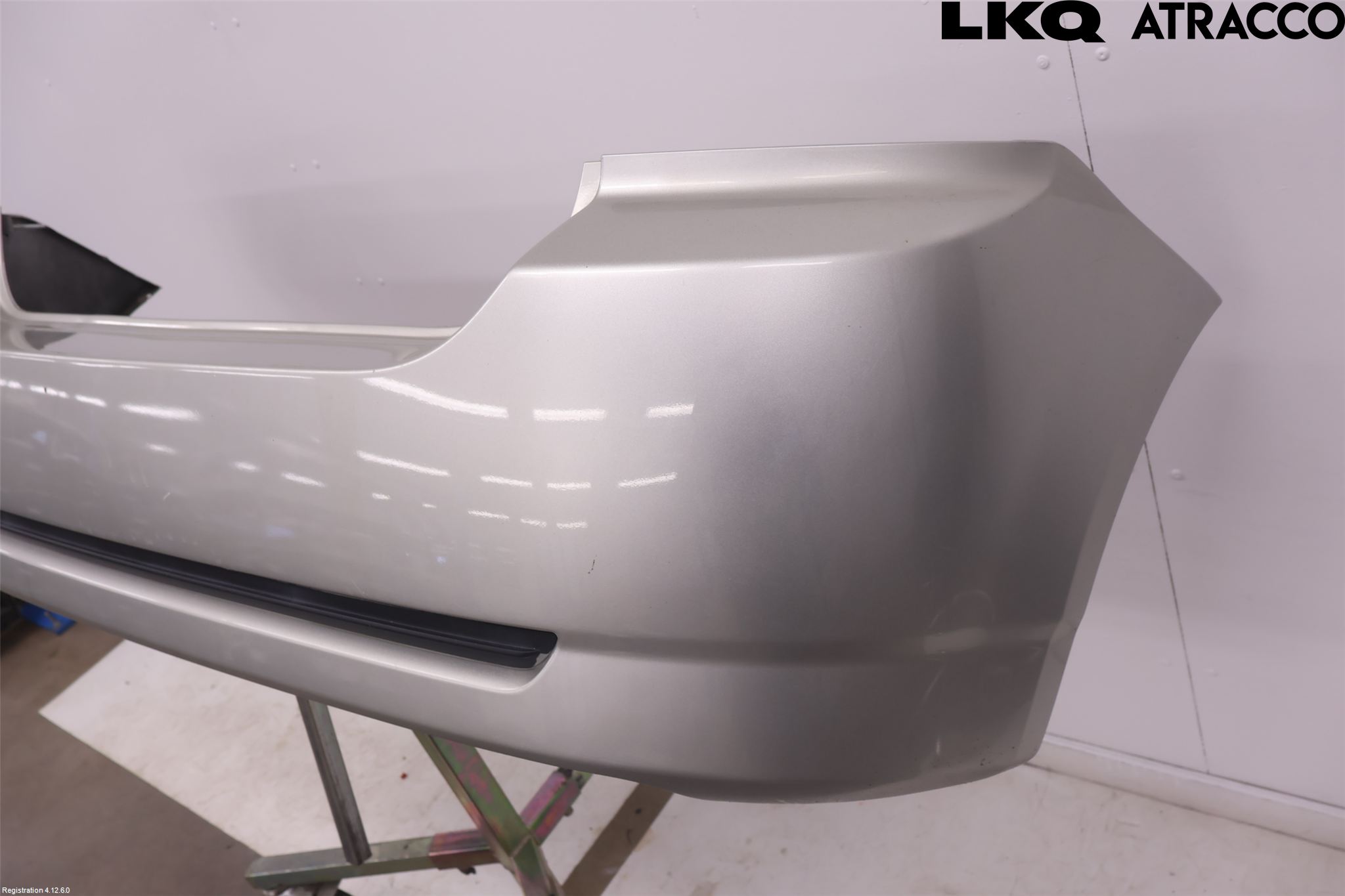 Toyota COROLLA 02-07 Stötfångarbeklädnad Bak