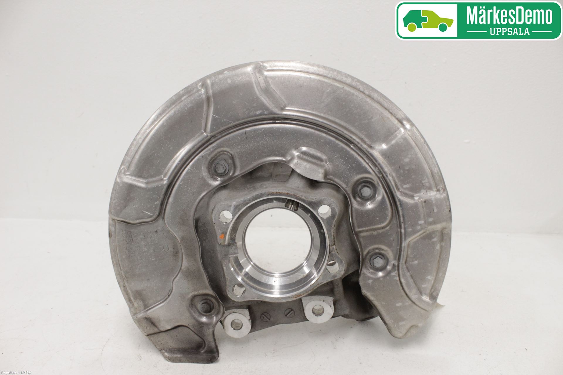 BMW 5 G30/G31/F90 17-23 Hjullagerhus-Spindel Hö B