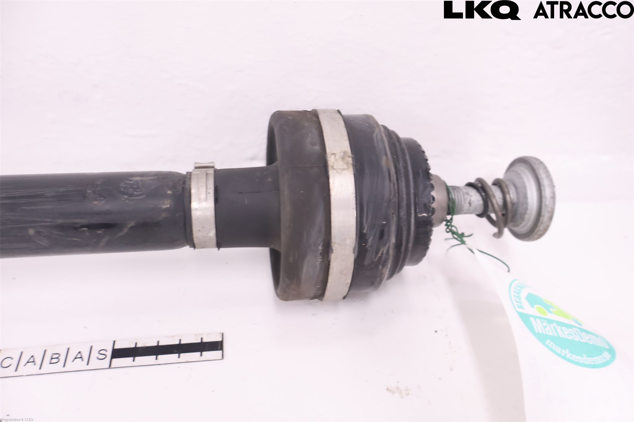 BMW 5 G30/G31/F90 17-23 Drivaxel Bak Vänster