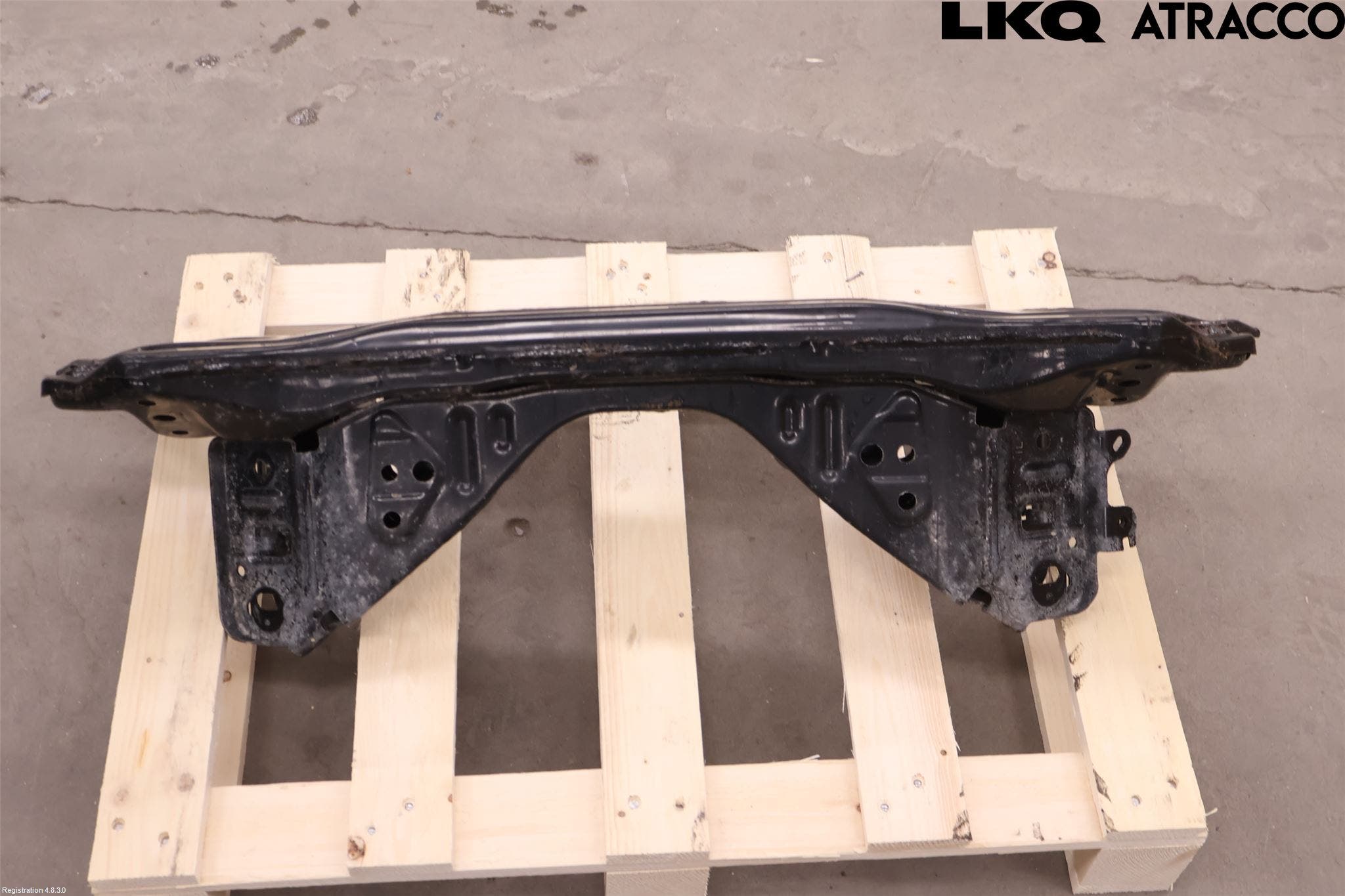 Toyota YARIS CROSS XP21 21- Bakaxelbalk