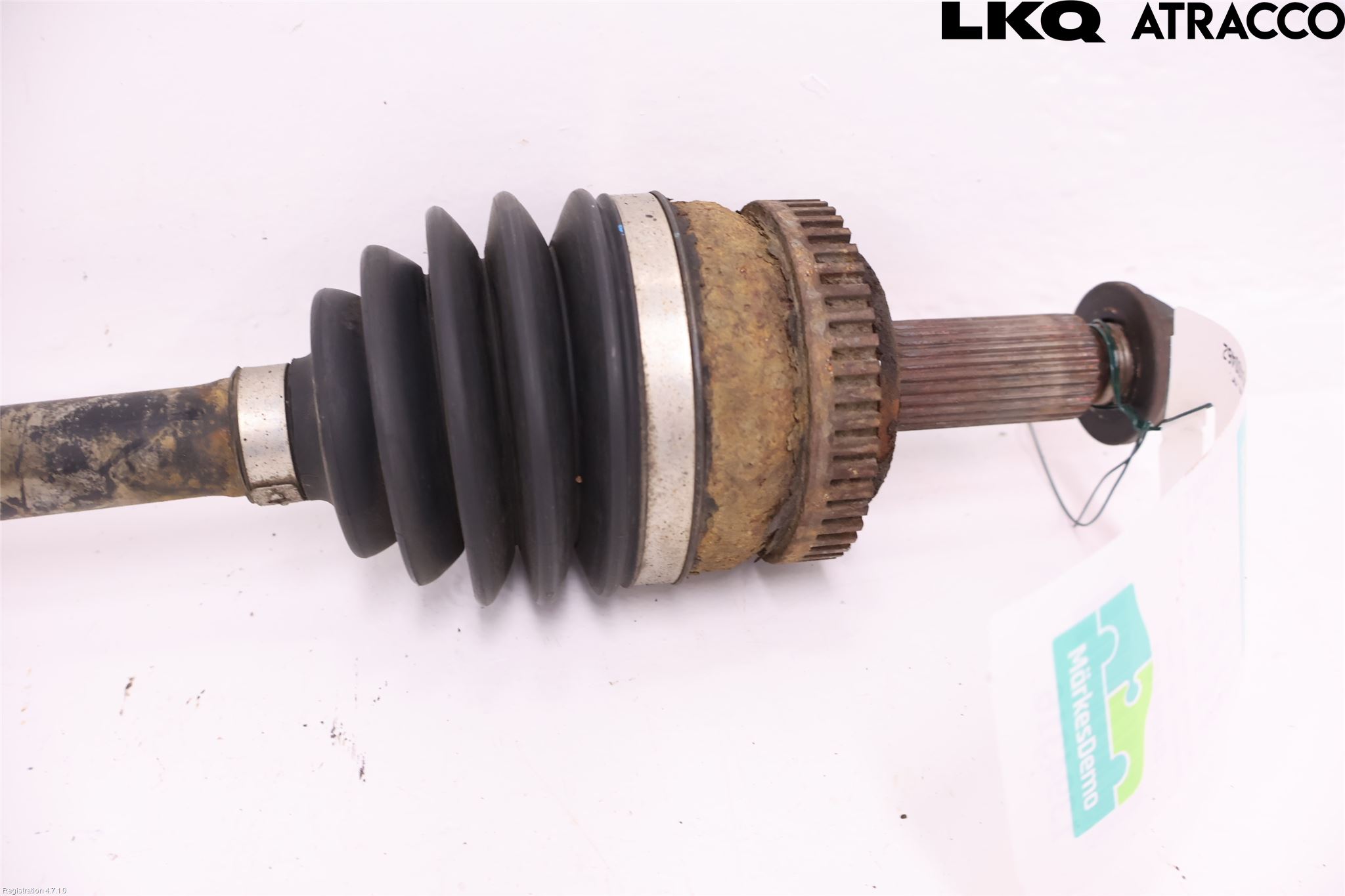 Hyundai i40 08-15 Drivaxel Fram Vänster