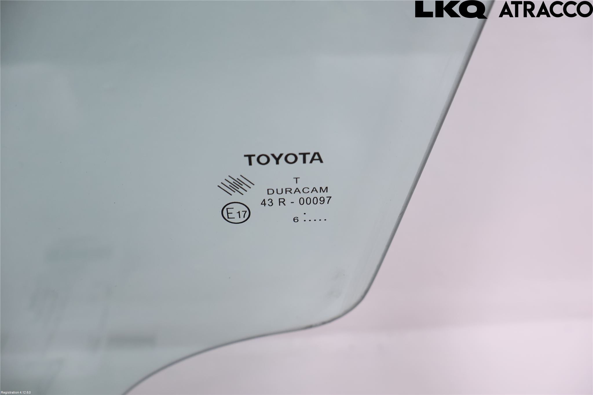 Toyota VERSO 09-18 Dörruta Fram Vänster