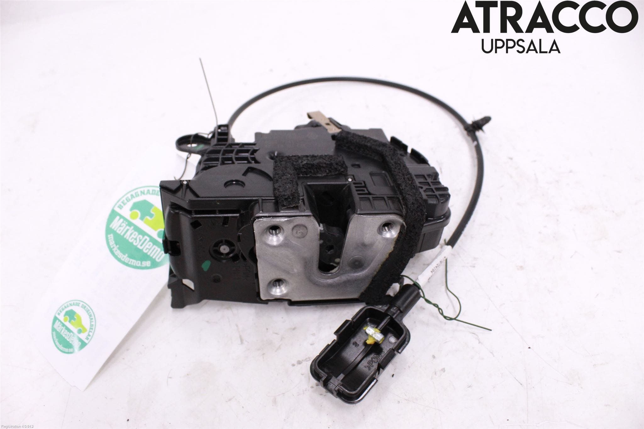 Nissan NV300 16-22 Låskista-Dörrlås