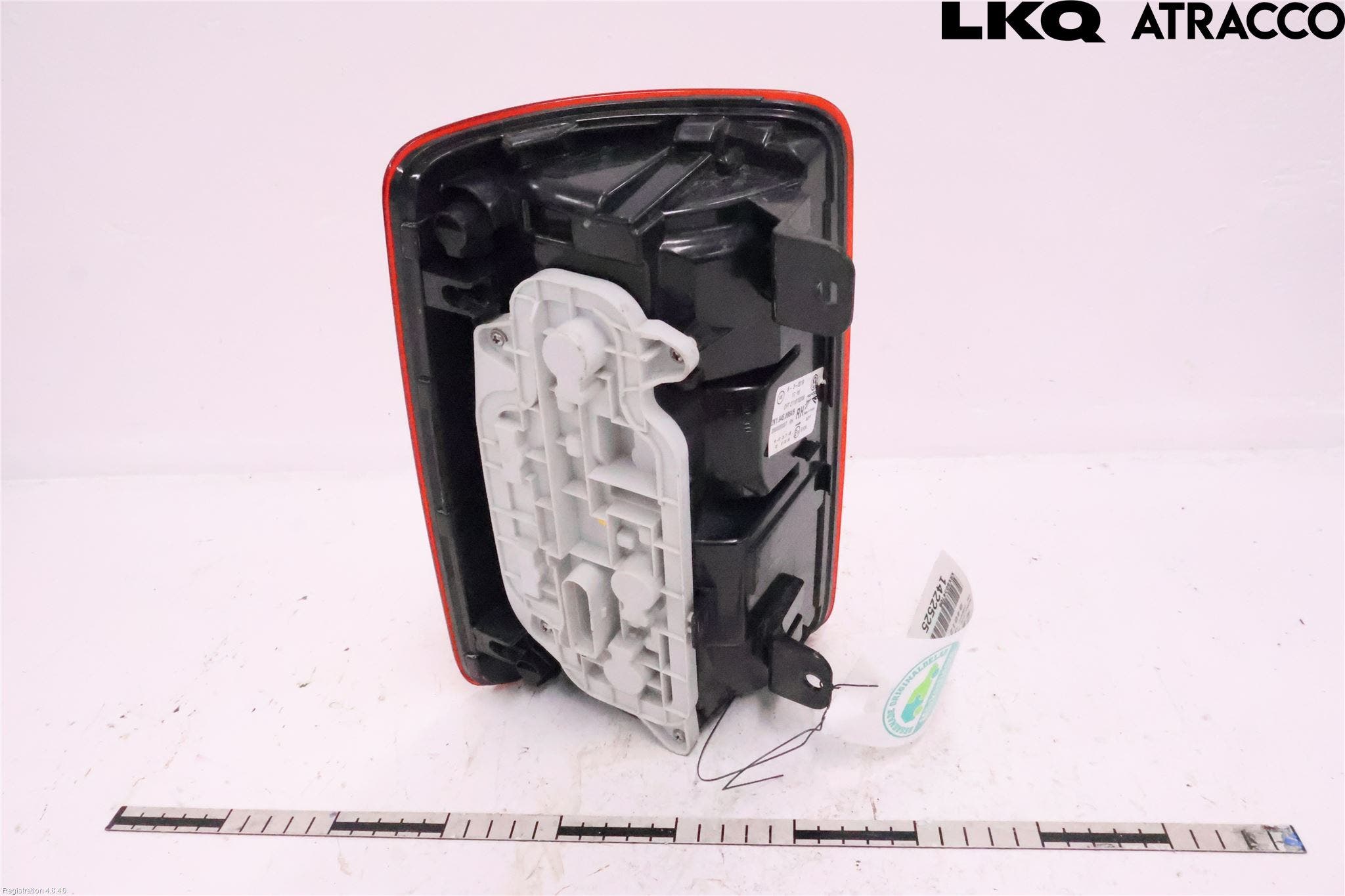 Volkswagen VW CADDY 16-20 Bakljus Höger