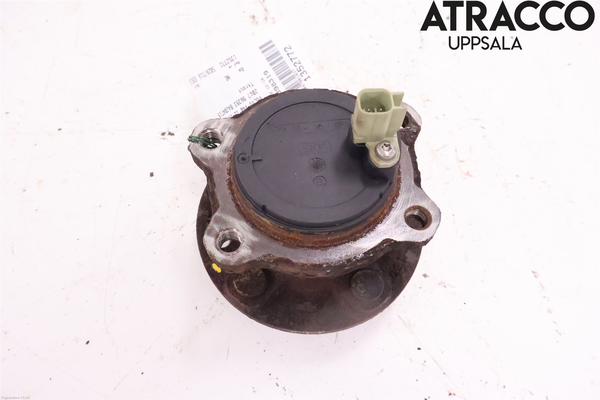 Volvo V40 12-19 Nav Bak