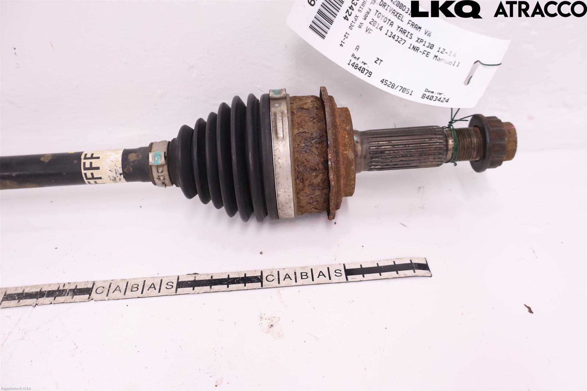 Toyota YARIS XP130 12-14 Drivaxel Fram Vänster