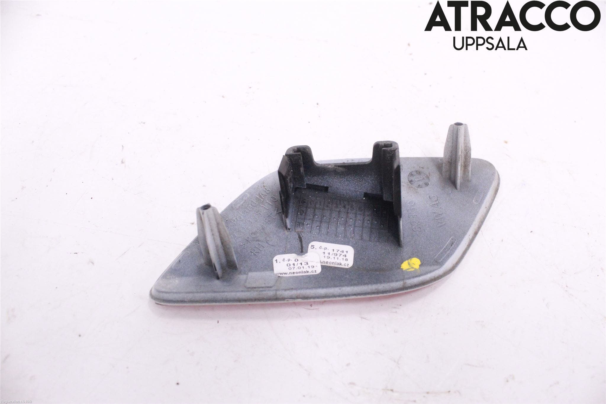 Volkswagen VW CRAFTER II / E-CRAFTER 17- Spolarmunstycke Strålkastare