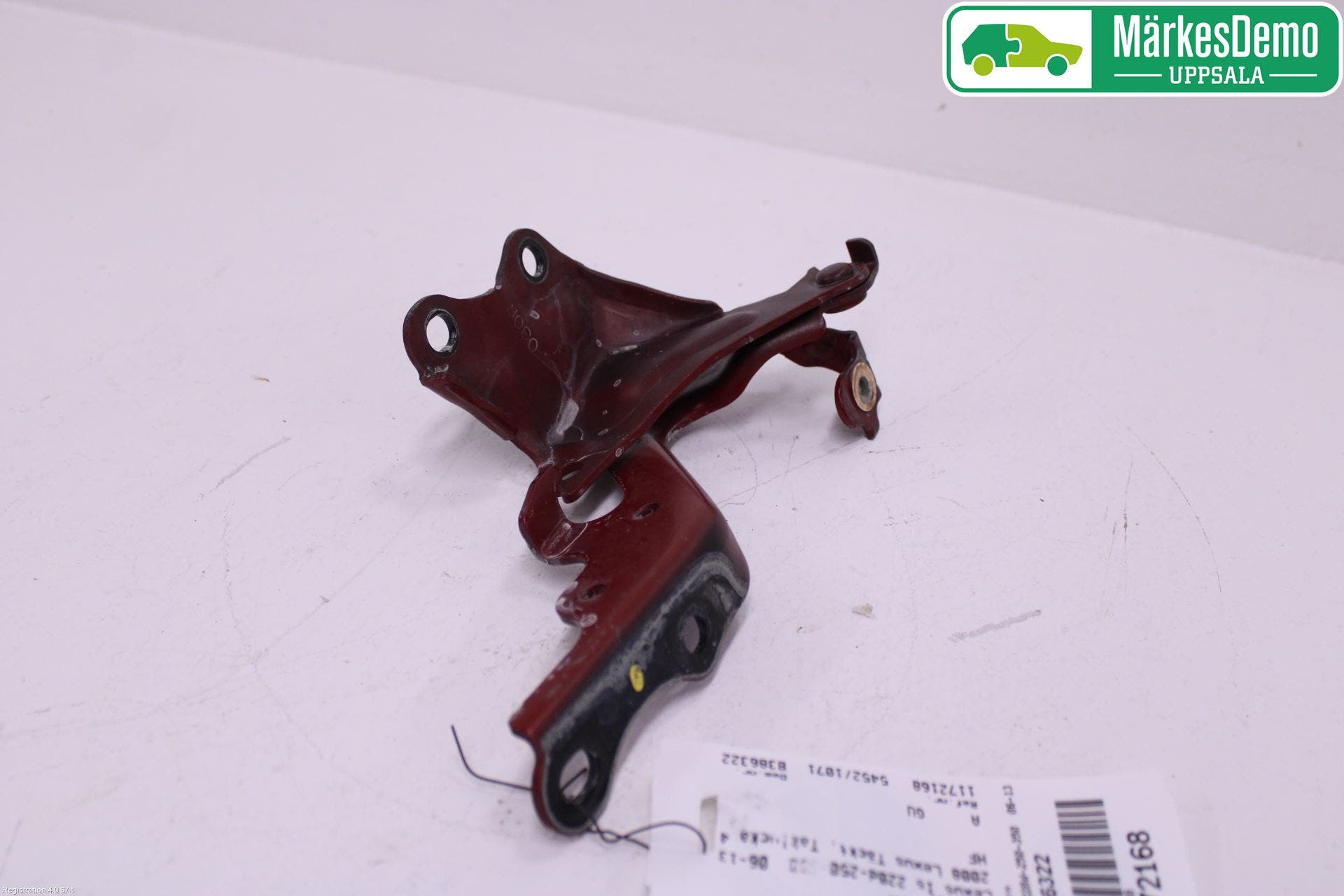 Lexus IS 220d/250/350 06-13 Huvgångjärn