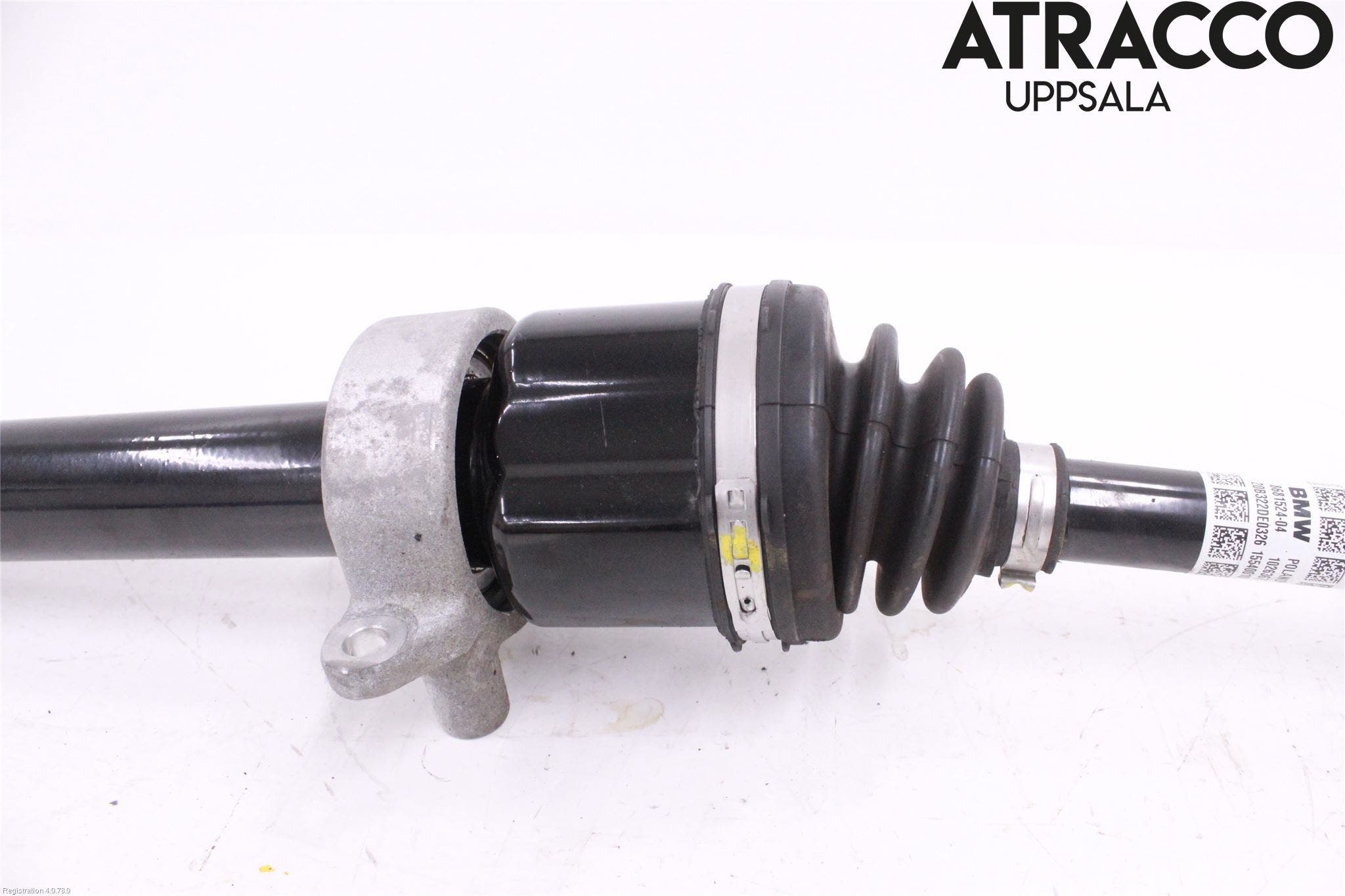 BMW 1 F40 19- Drivaxel Fram Höger