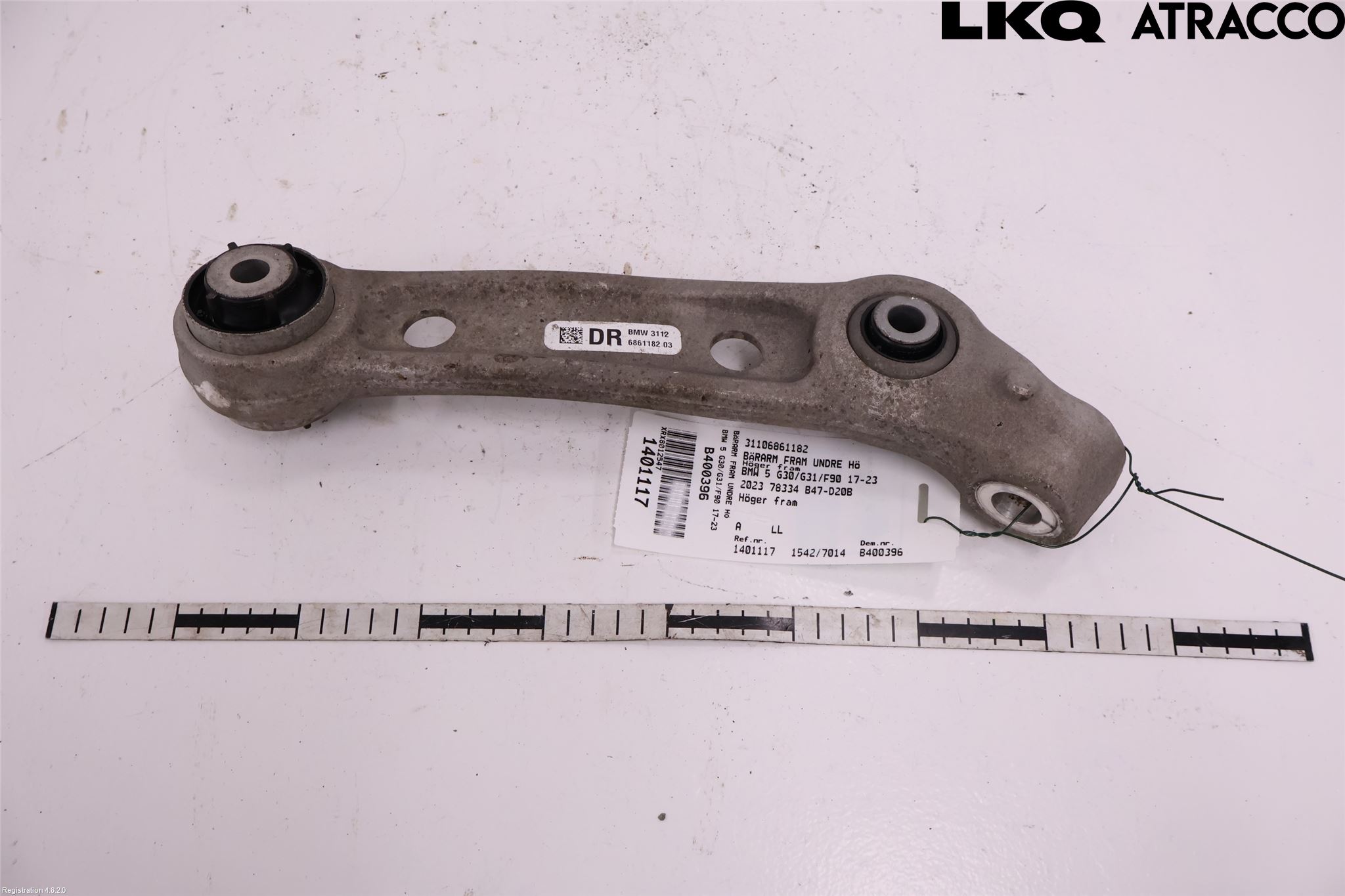BMW 5 G30/G31/F90 17-23 Bärarm Fram Undre Hö