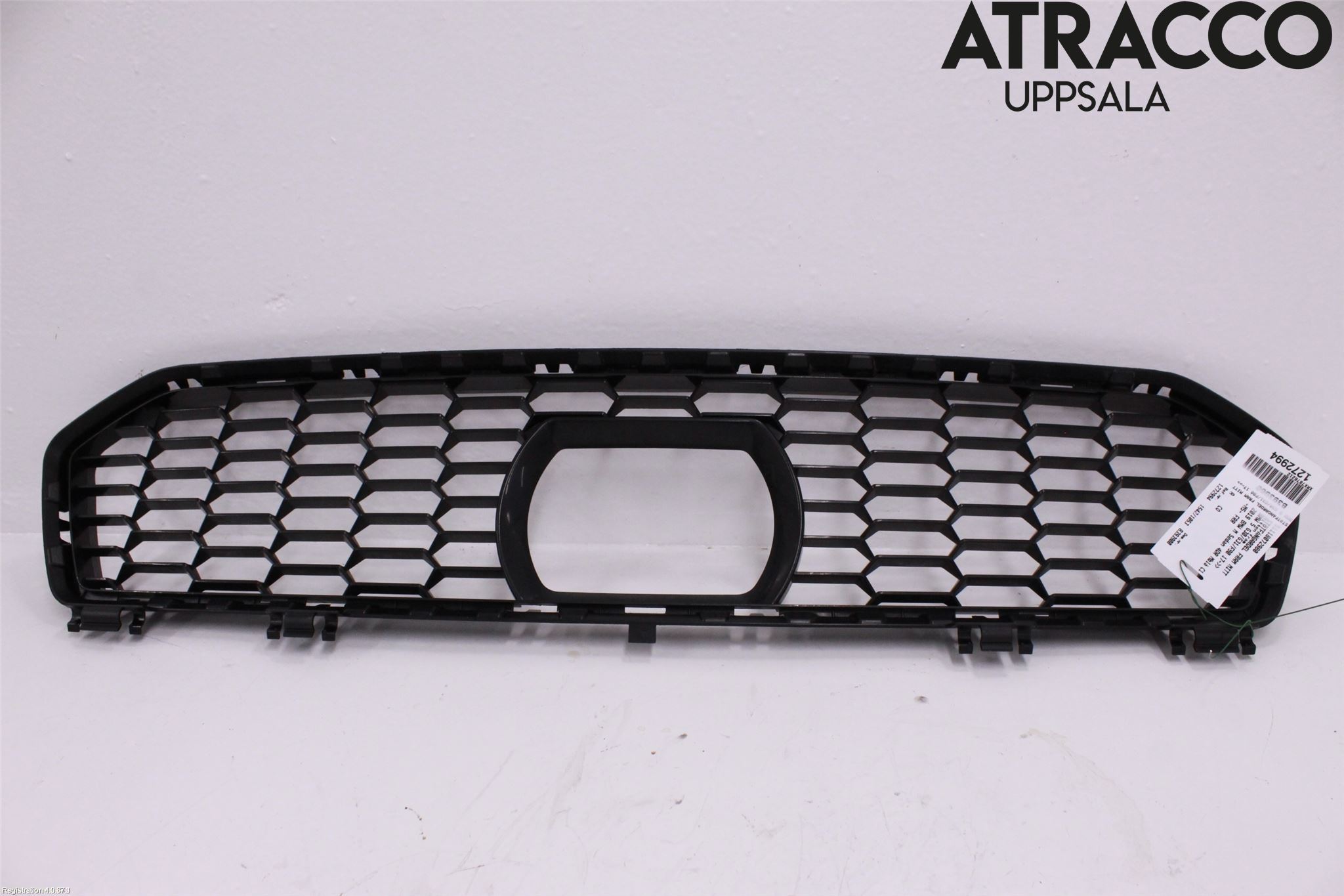 BMW 5 G30/G31/F90 17-23 Stötfångardel Fram Mitt