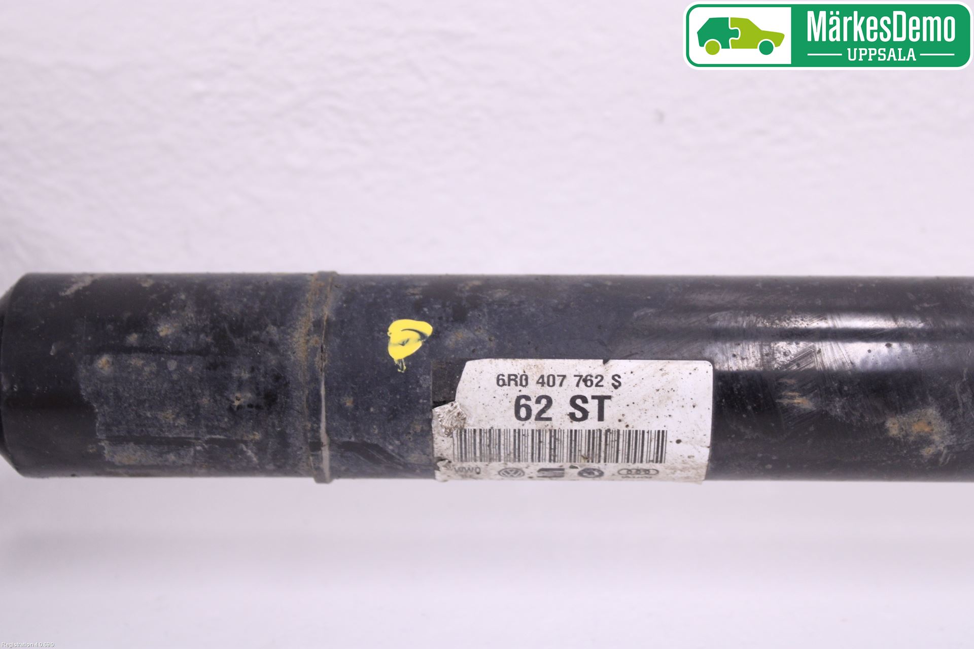 Volkswagen VW POLO 10-17 Drivaxel Fram Höger