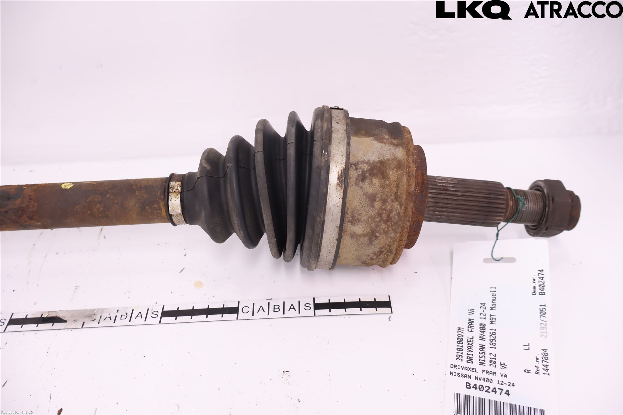 Nissan NV400 12-24 Drivaxel Fram Vänster