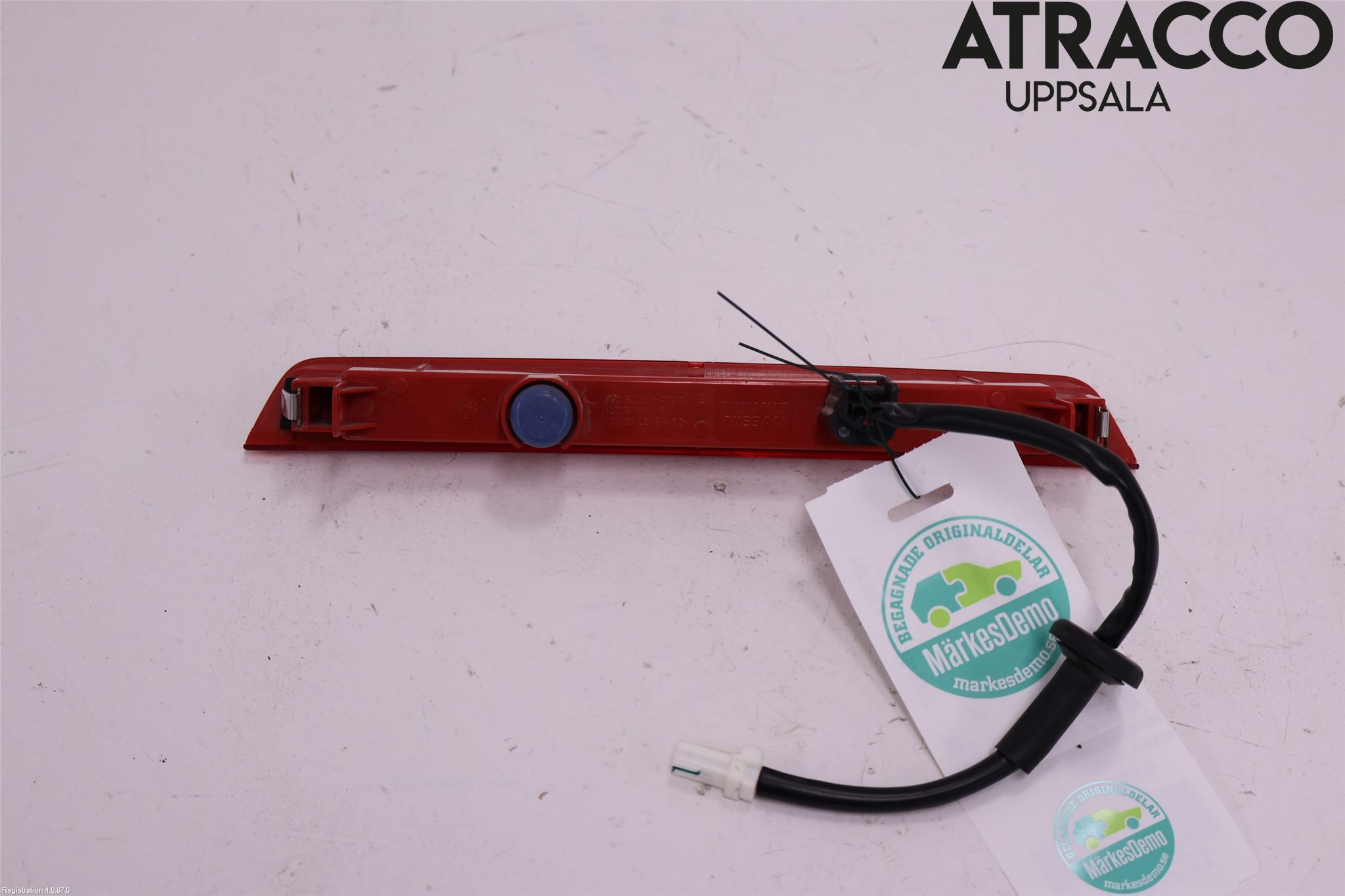 Nissan PULSAR Bromsljus Bakruta