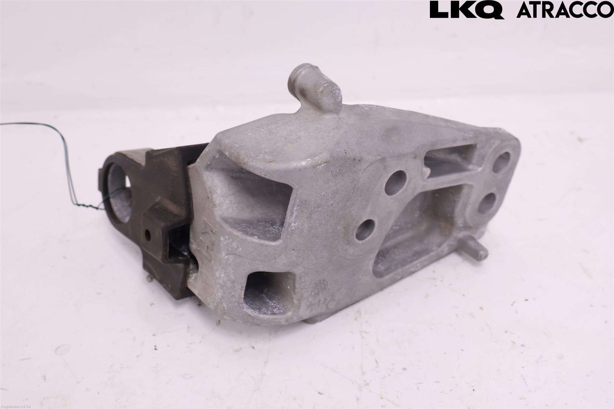 Toyota RAV4 19- Motorfäste