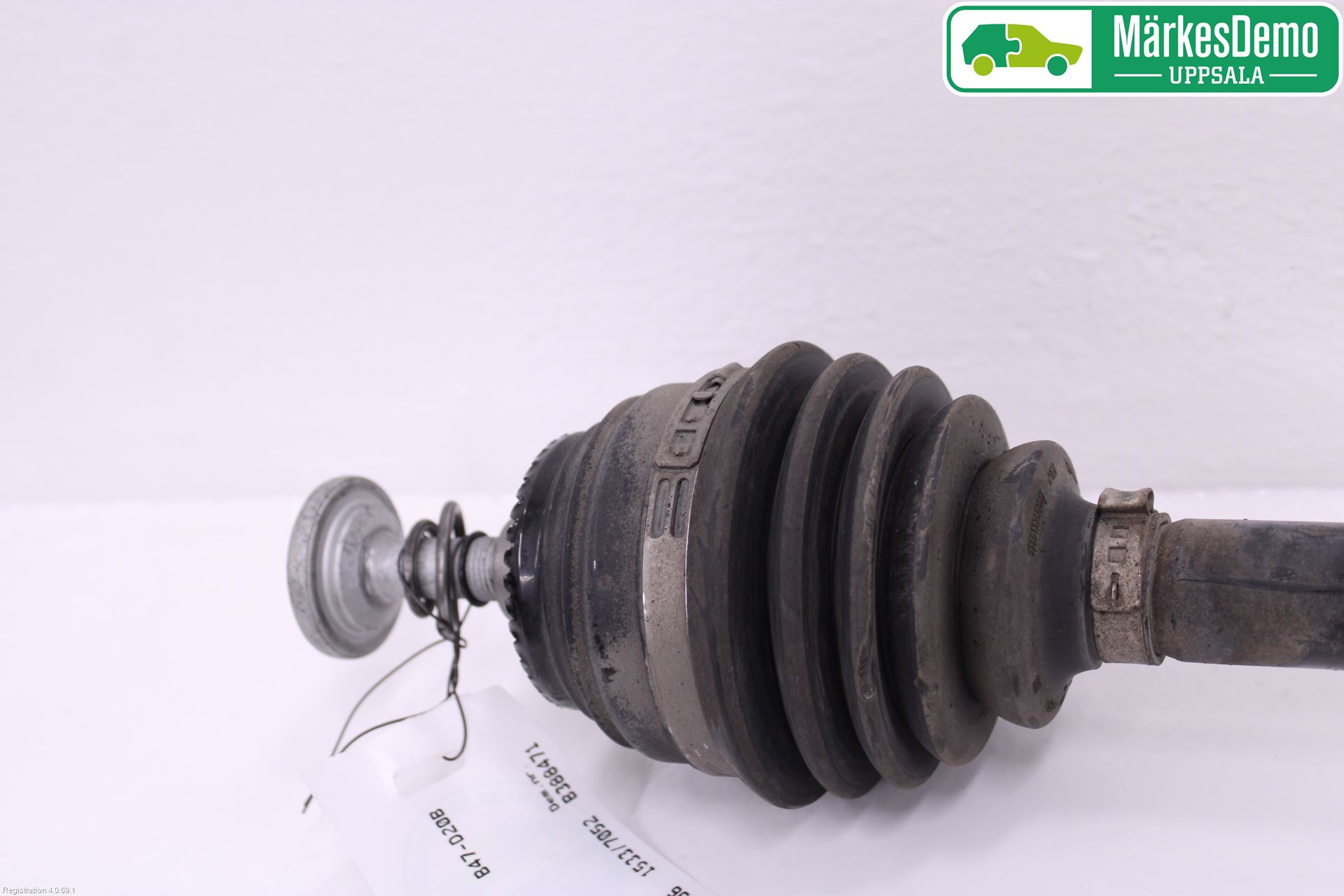 BMW 3 G20/G21/G80/G81 19- Drivaxel Fram Höger