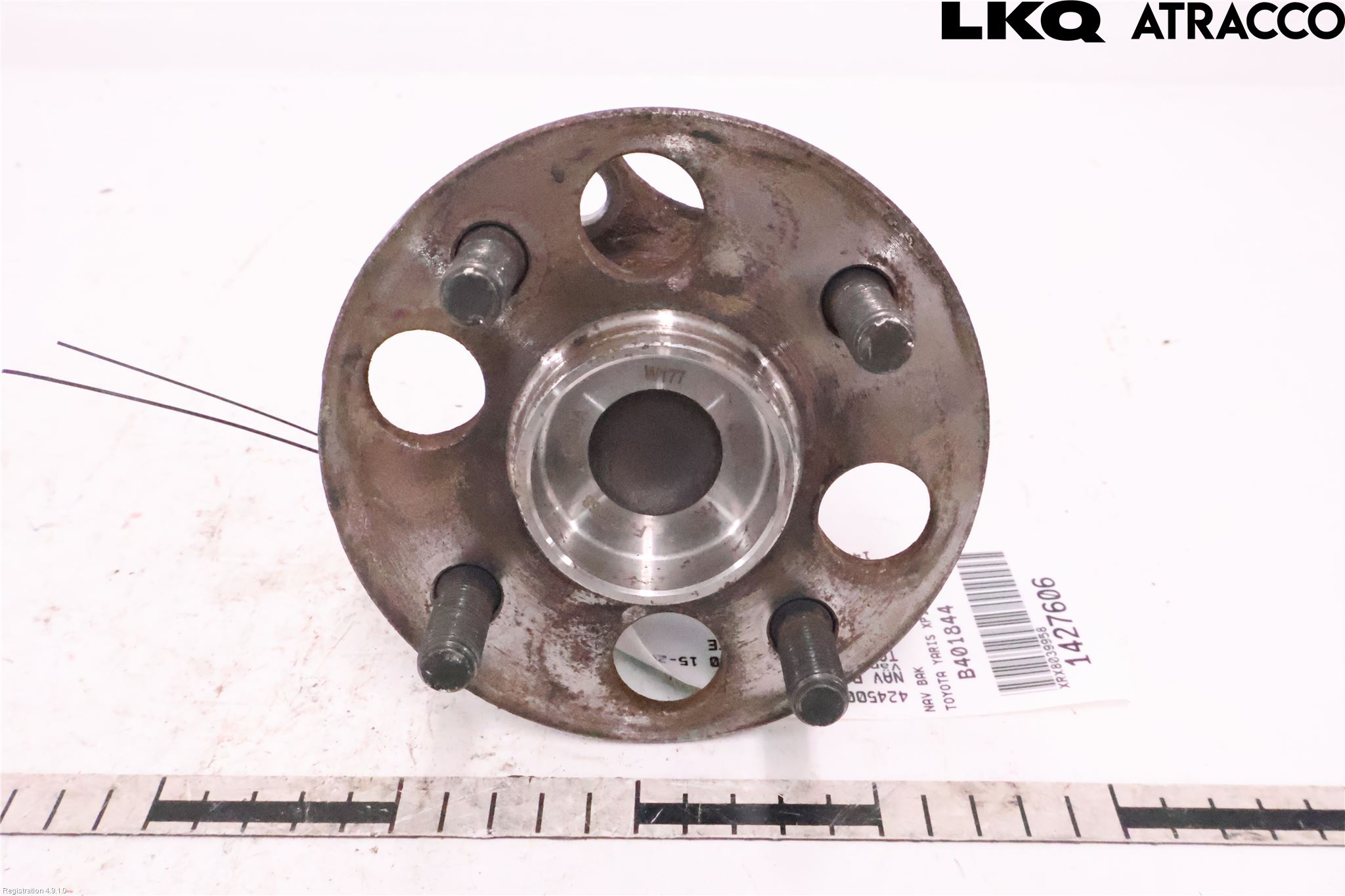 Toyota YARIS XP130 15-20 Nav Bak