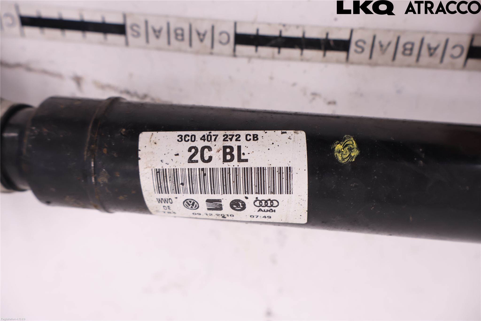 Volkswagen VW PASSAT 11-14 Drivaxel Fram Höger